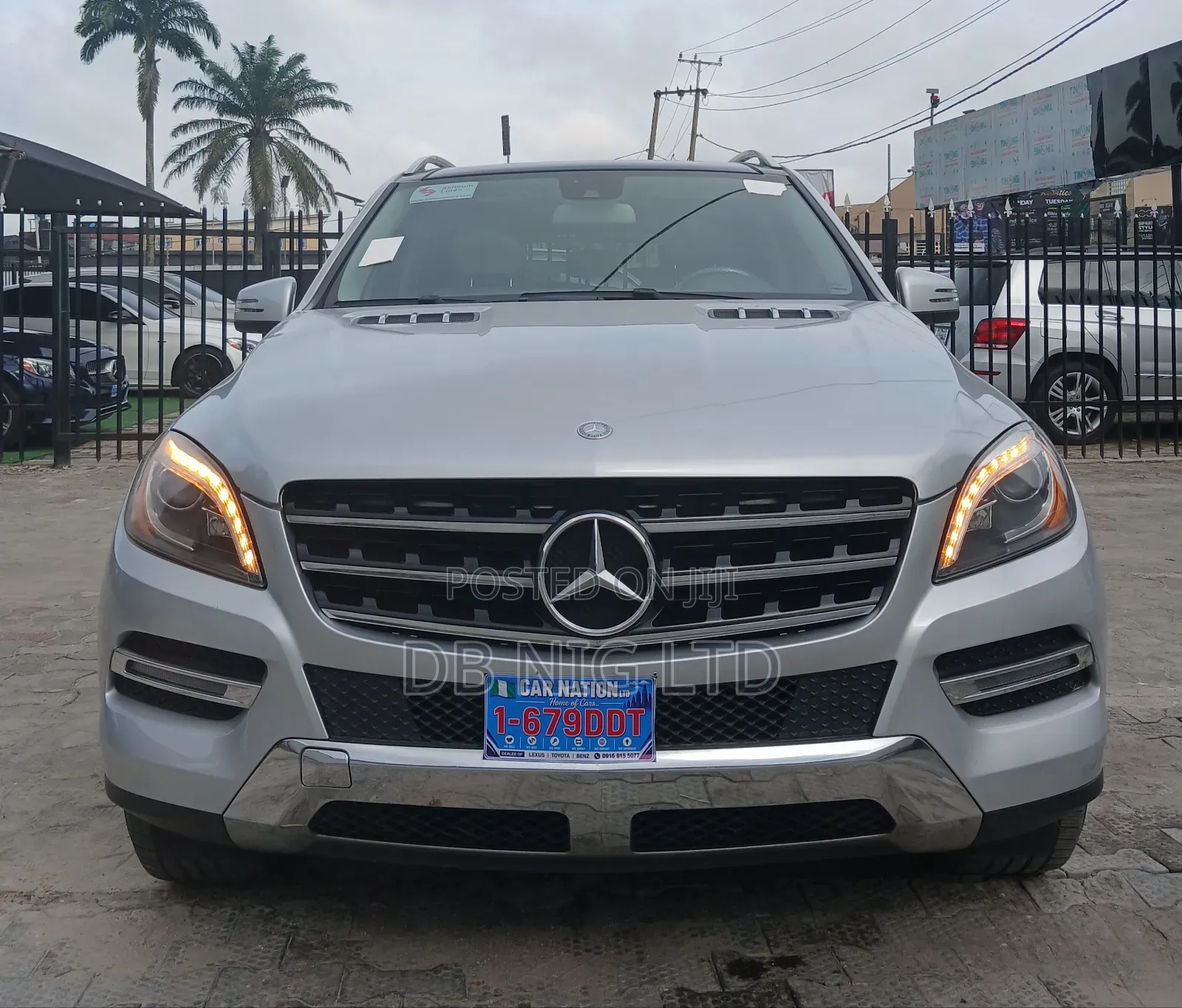 Mercedes-Benz M Class ML350 4MATIC 4dr SUV AWD (3.5L 6cyl 7A) 2014