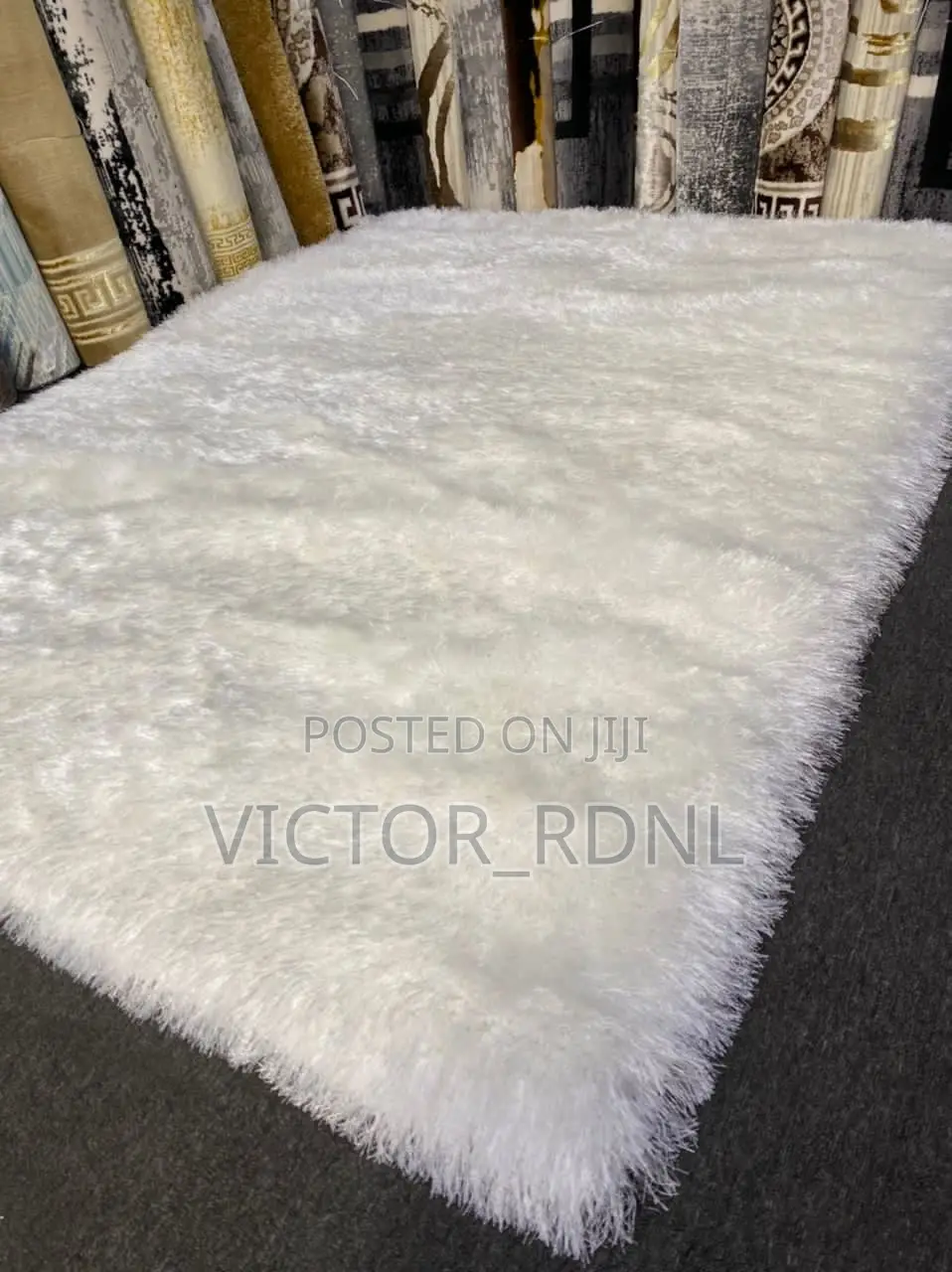 Very Thick Fluffy Center Rug
