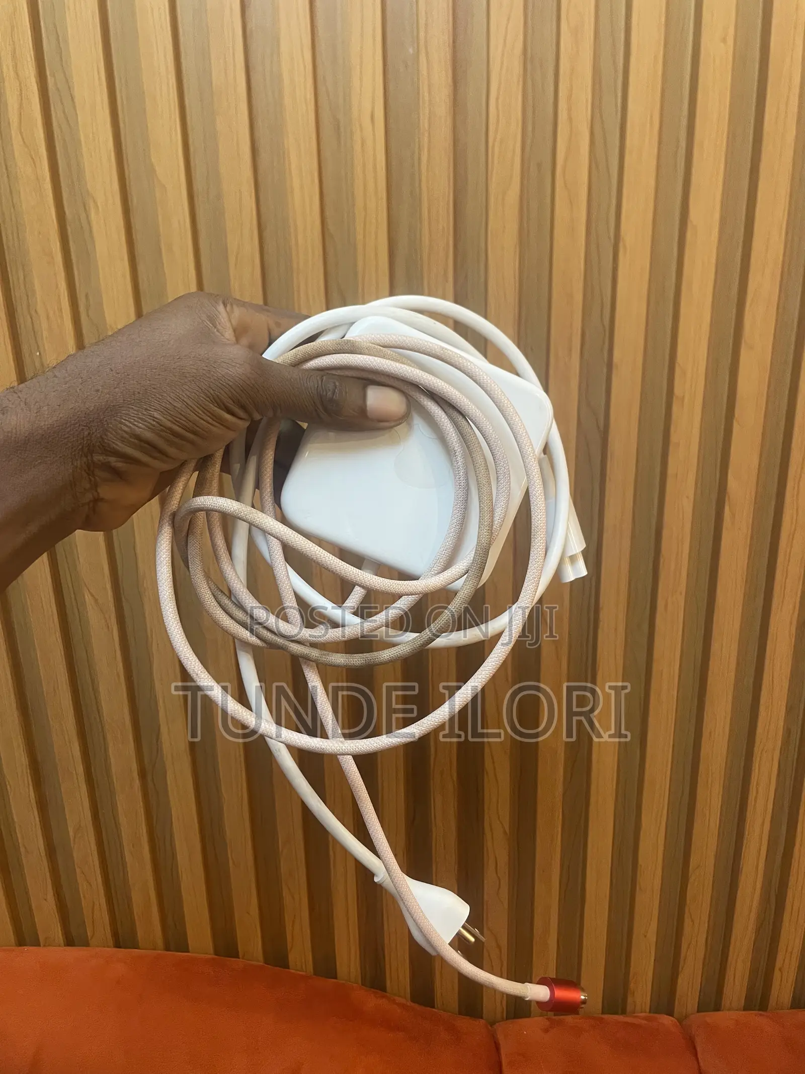 Apple iMac M1 Charger