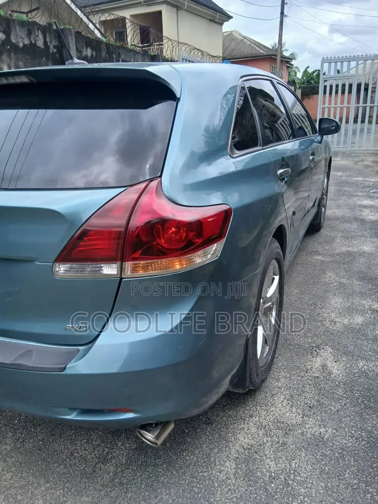 Toyota Venza Limited 2011 Green