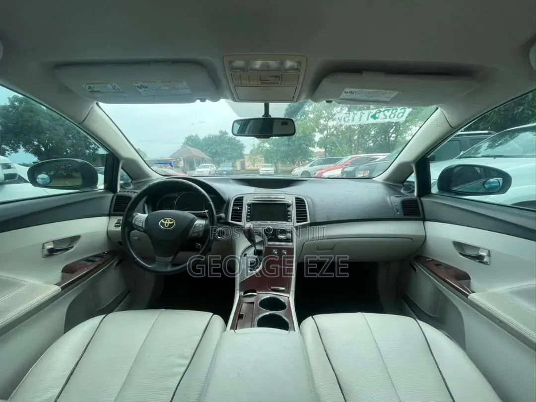 Toyota Venza 2011 Green