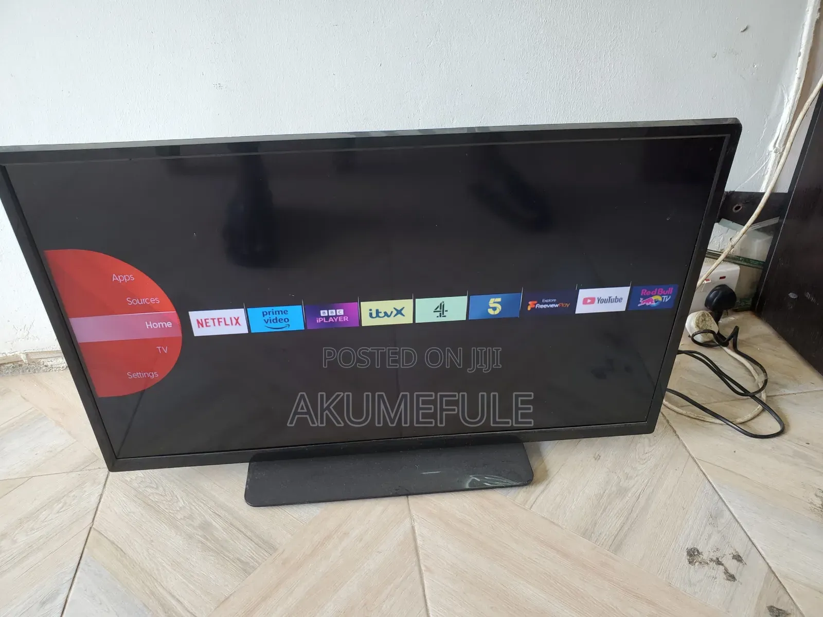 JVC Smart TV 32 Inches Display With Free Netflix Account and YouTub