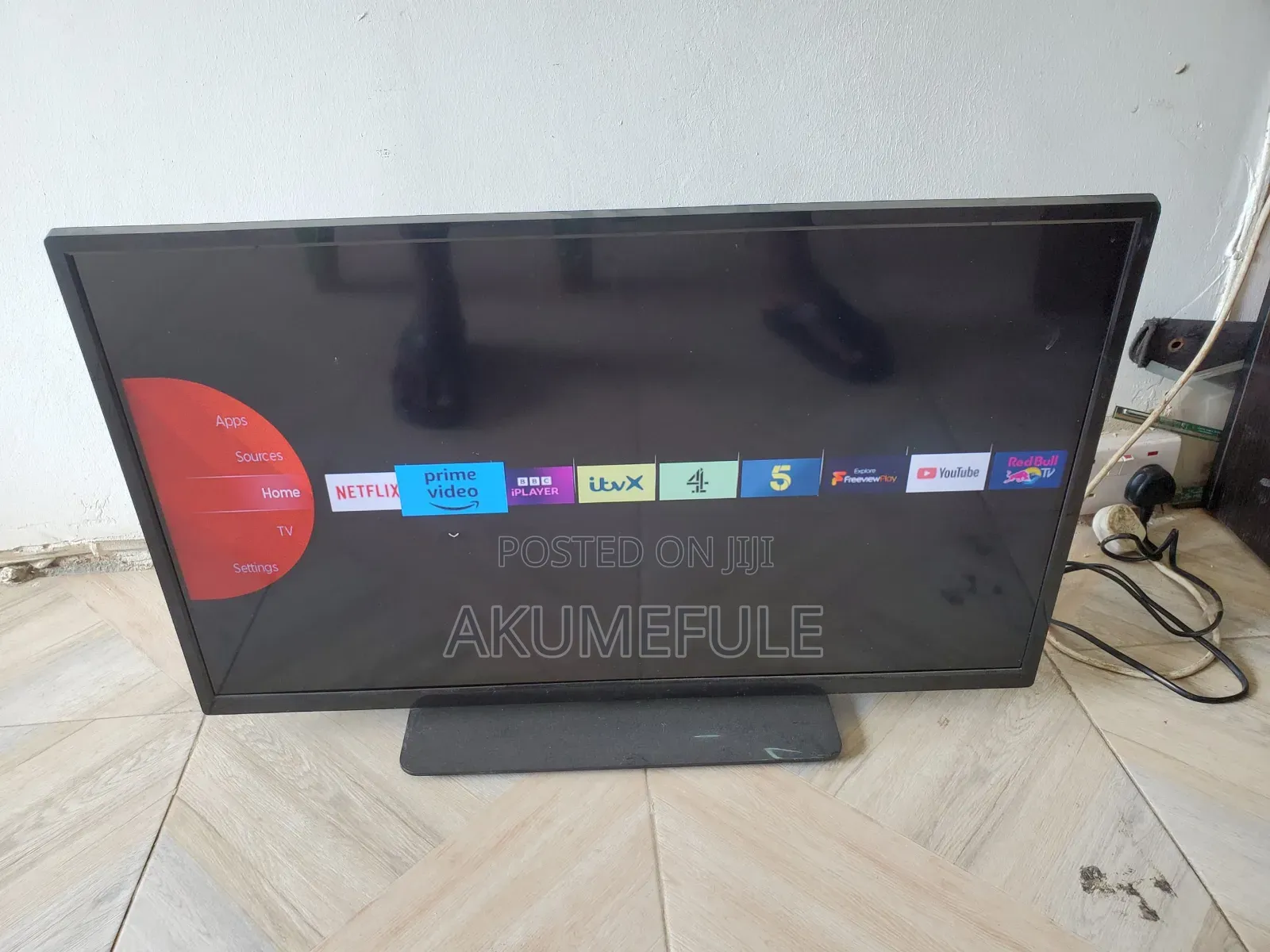 JVC Smart TV 32 Inches Display With Free Netflix Account and YouTub