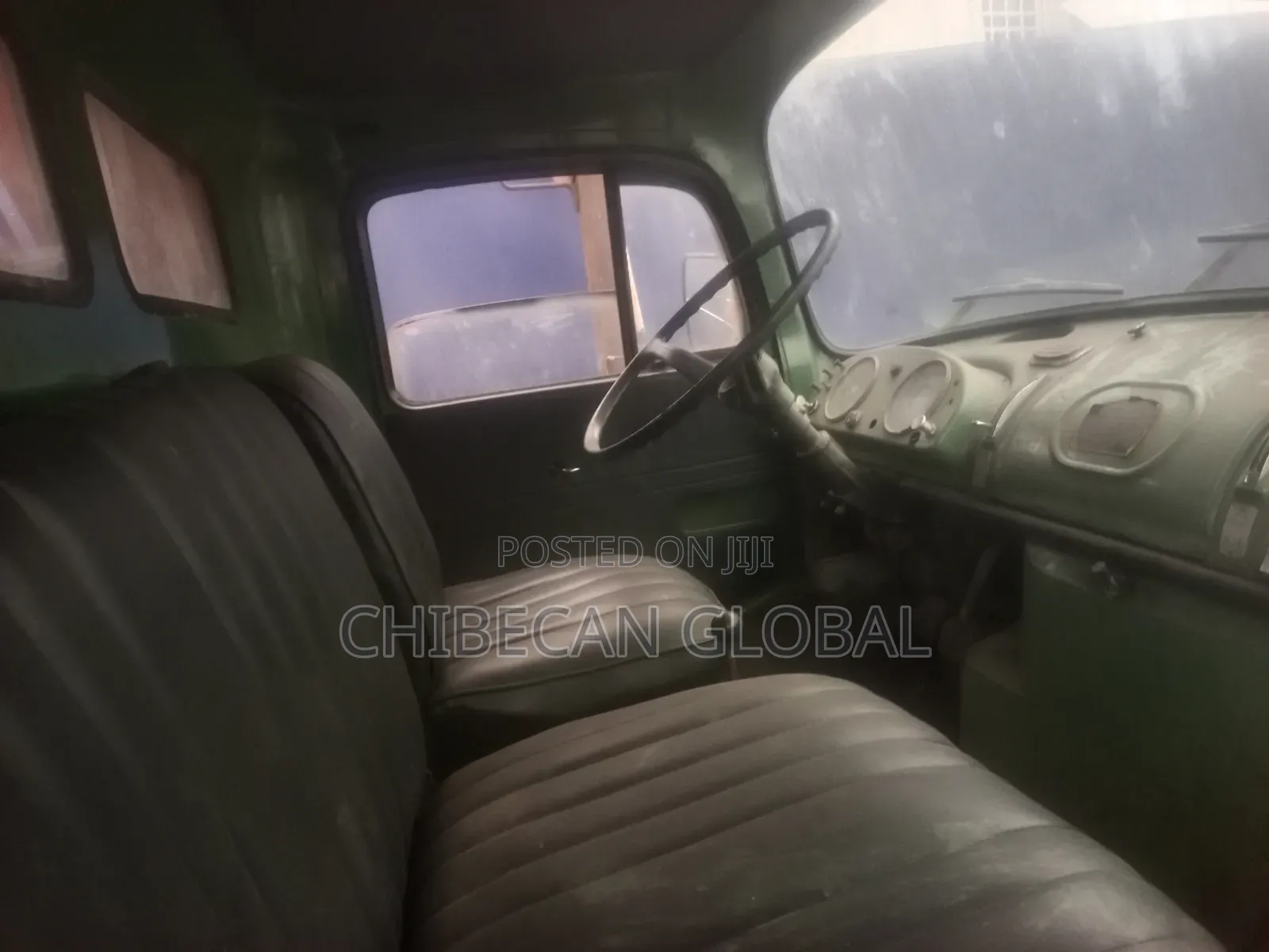 Mercedes Benz 911 Tipper With Auxiliary (Foreign Used)
