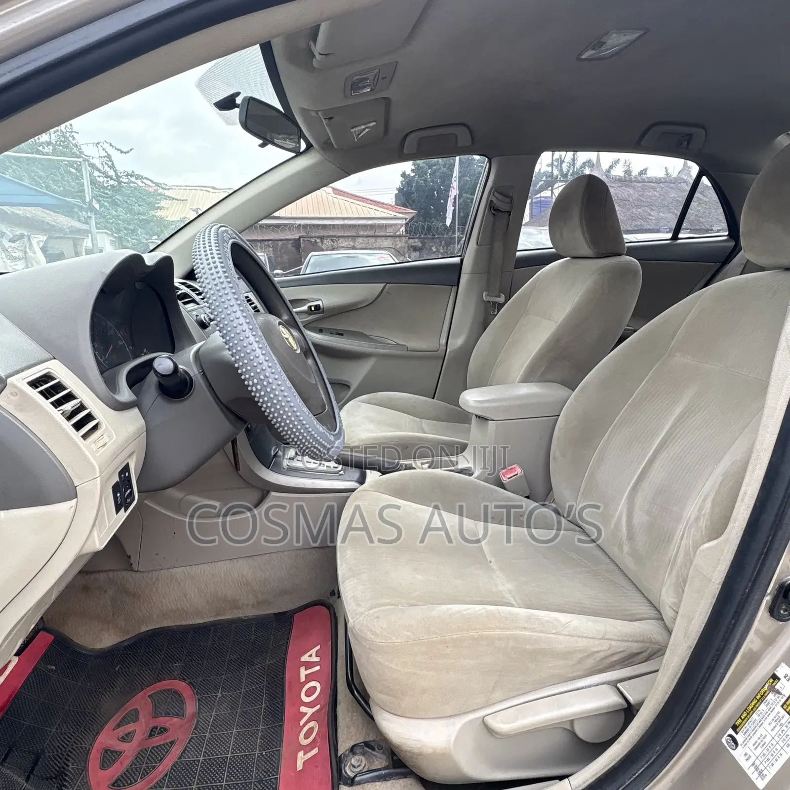 Toyota Corolla 2009 Gold