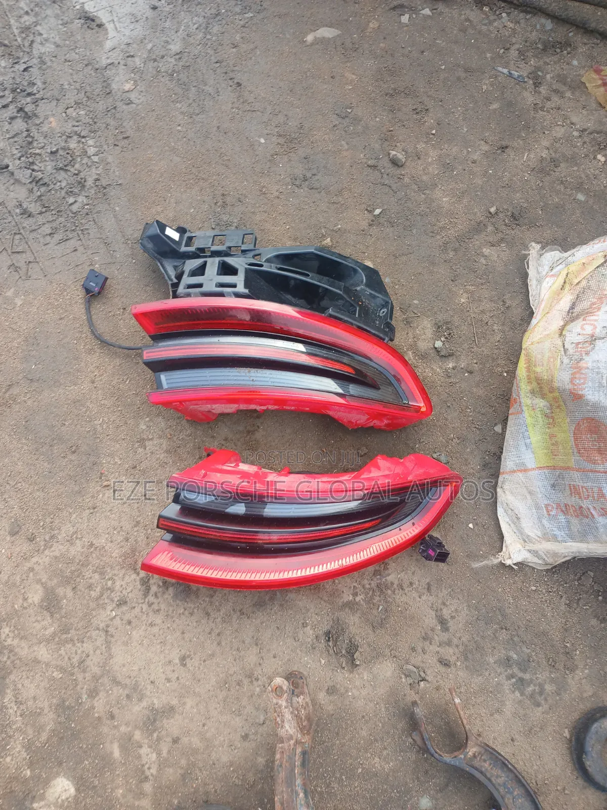 Set of Rear Light Porsche Macan
