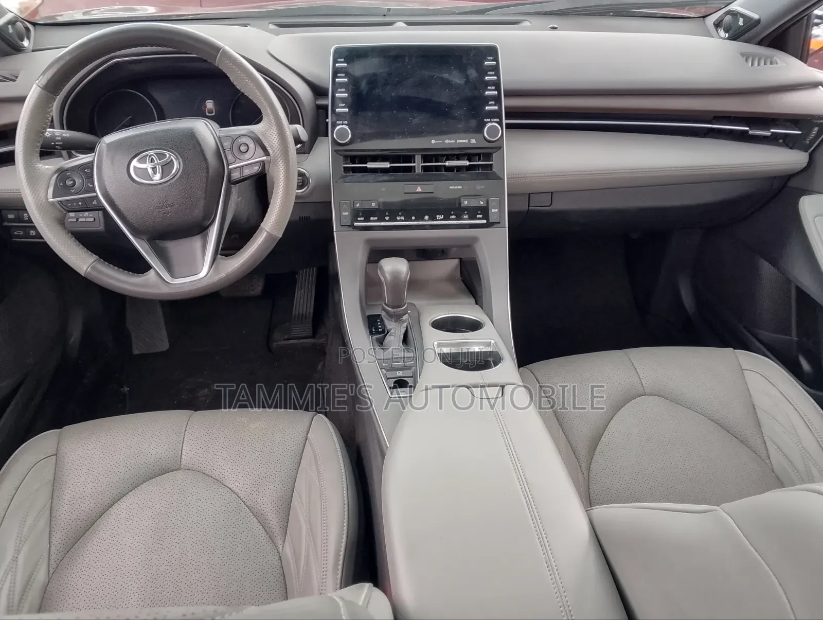 Toyota Avalon Limited 2020 Black