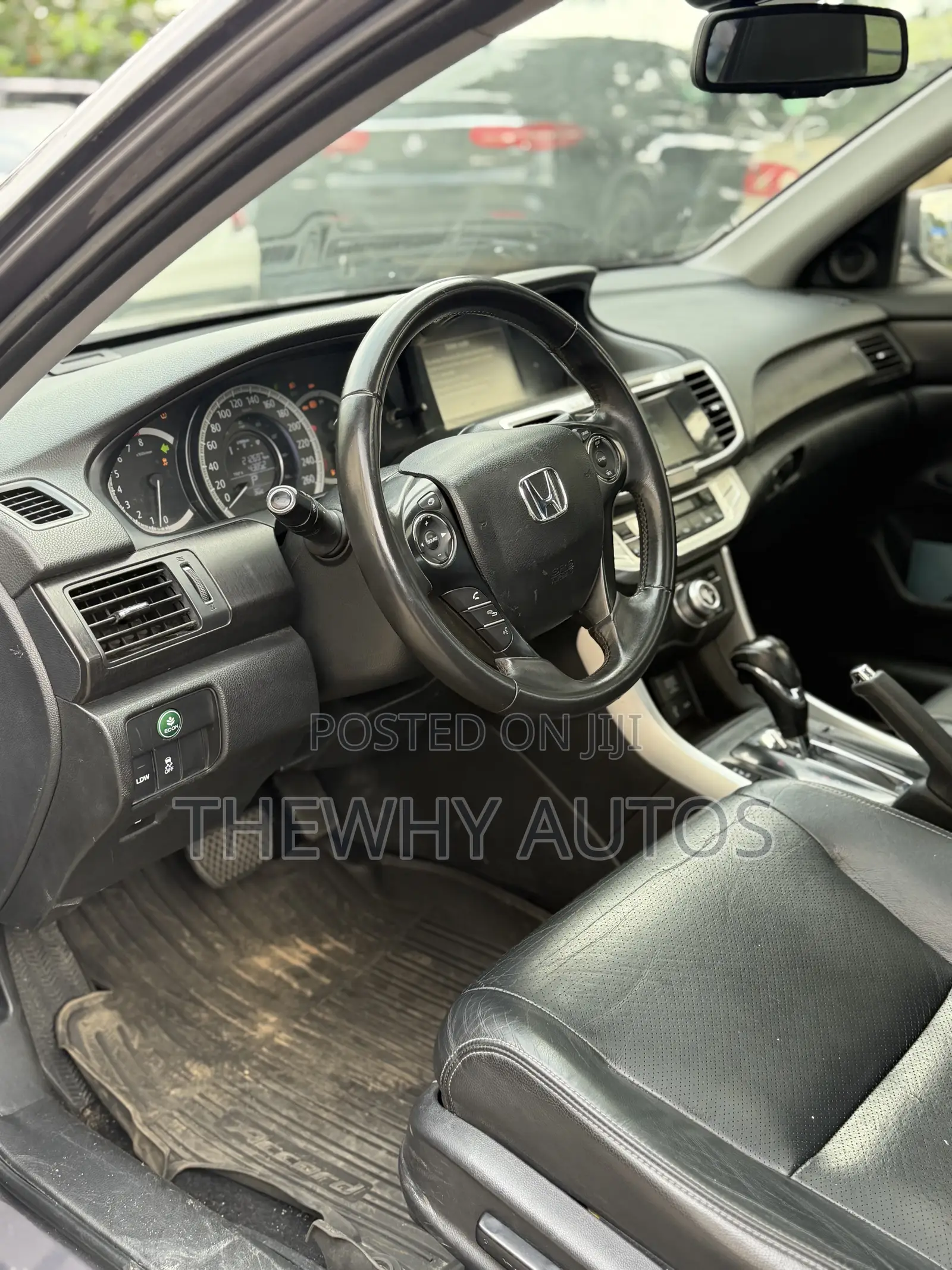 Honda Accord Touring V-6 4dr Sedan (3.5L 6cyl 6A) 2015 Gray
