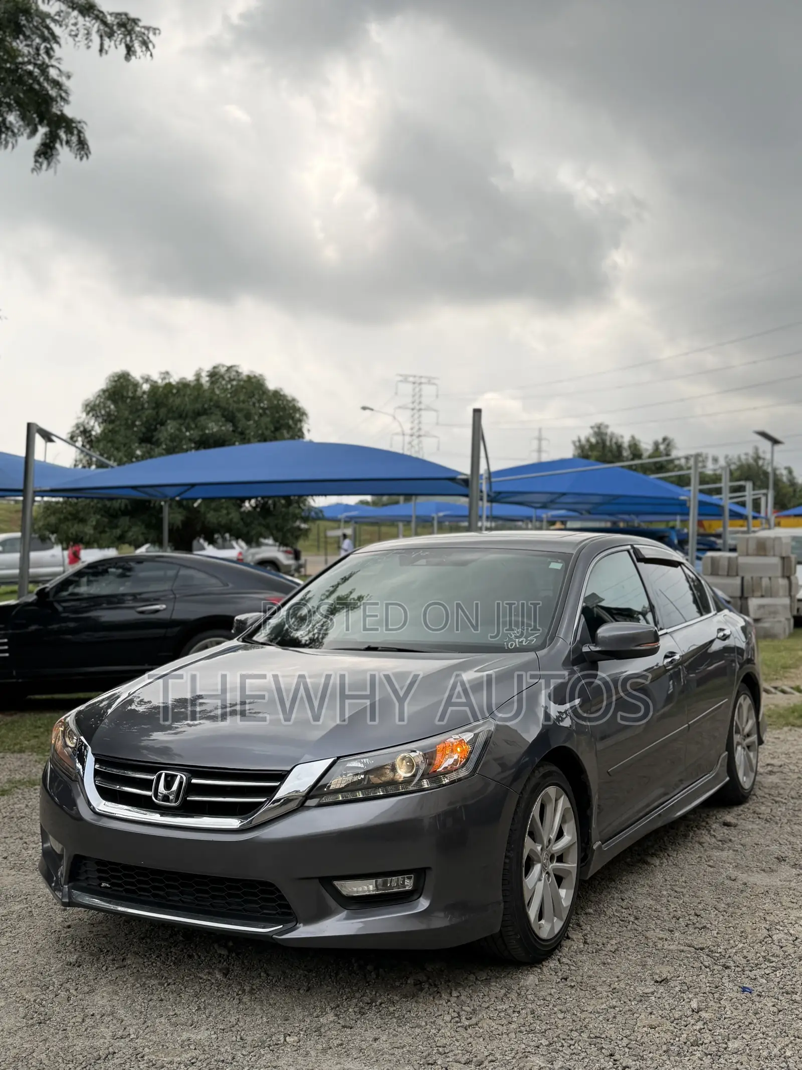 Honda Accord Touring V-6 4dr Sedan (3.5L 6cyl 6A) 2015 Gray
