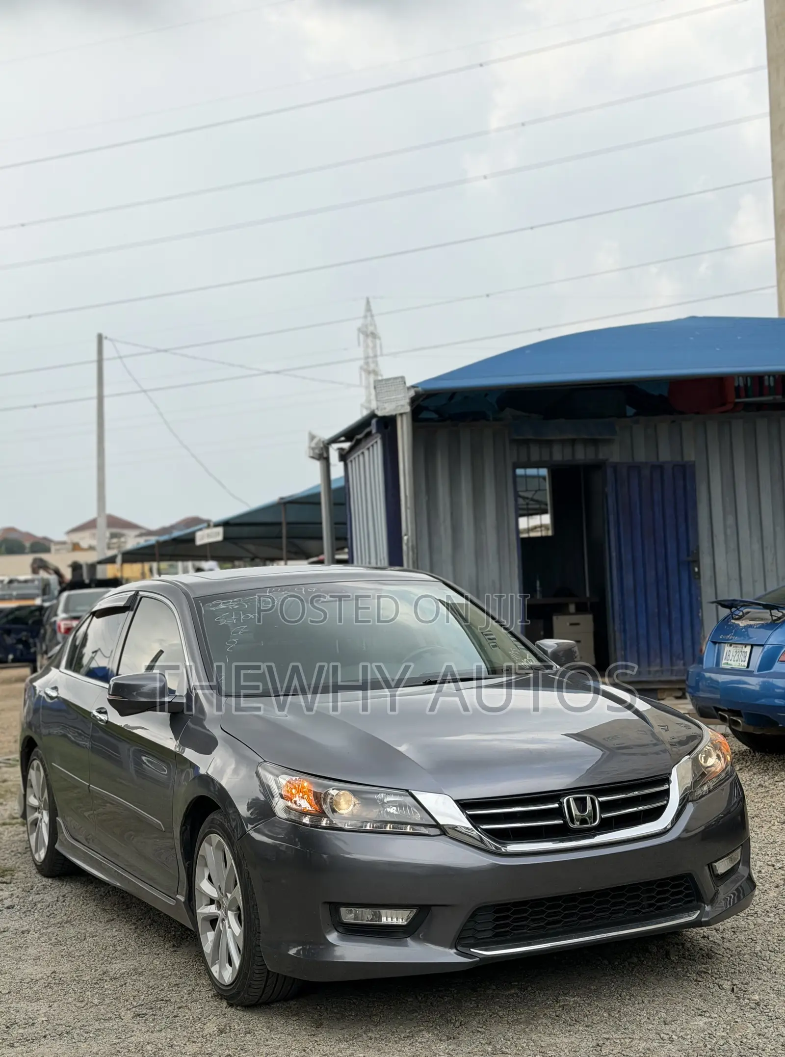 Honda Accord Touring V-6 4dr Sedan (3.5L 6cyl 6A) 2015 Gray