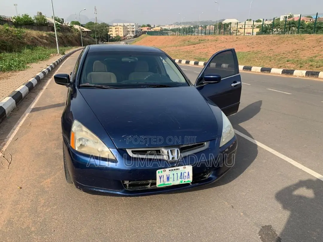 Honda Accord 2005 Blue