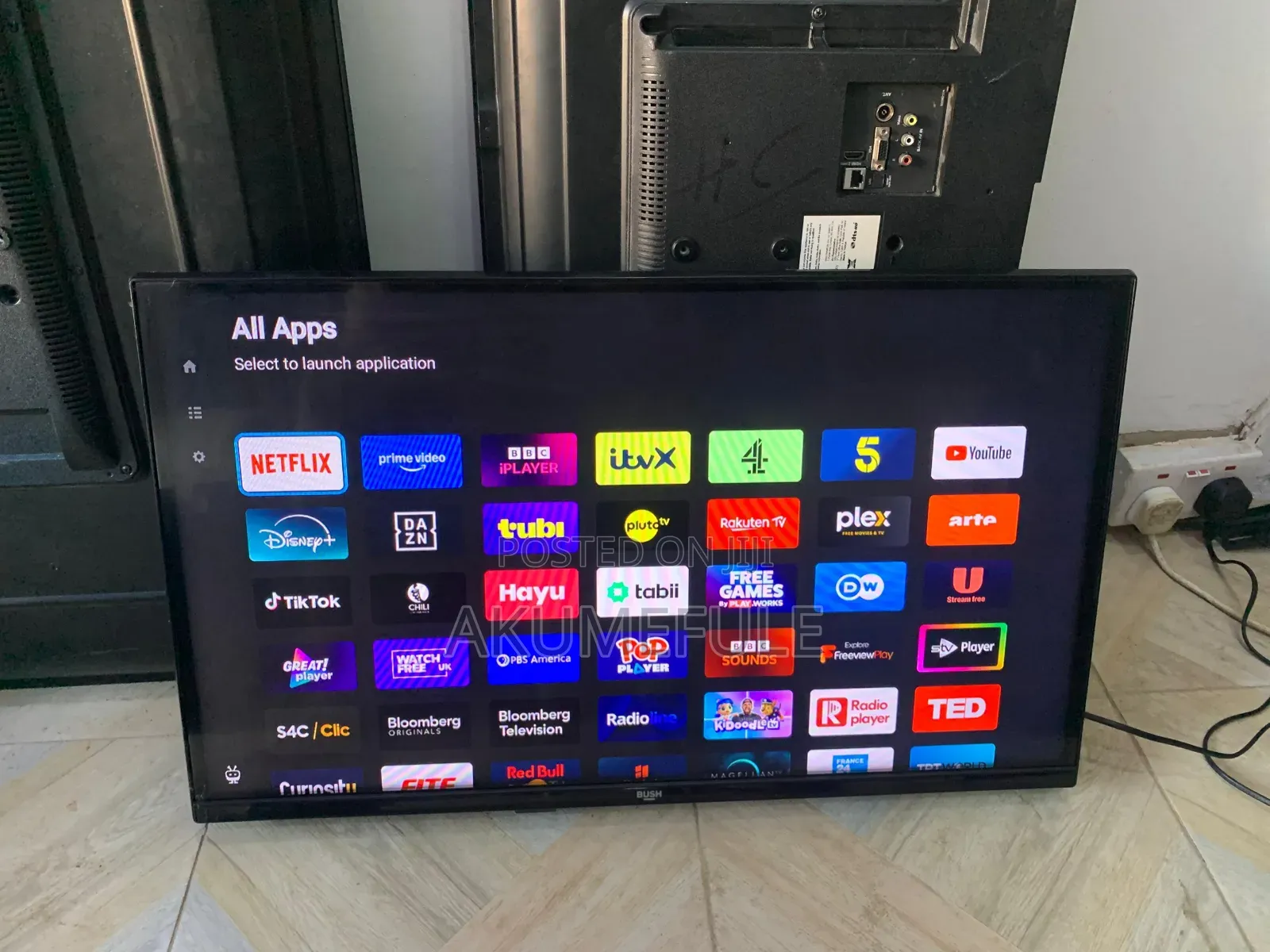 Bush Smart TV 32 Inches Display With Free Netflix Account