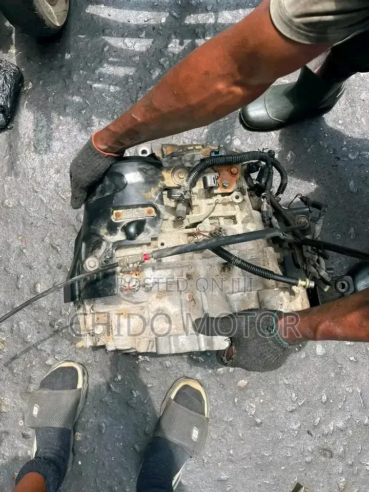 Toyota Engine's and Gear Box