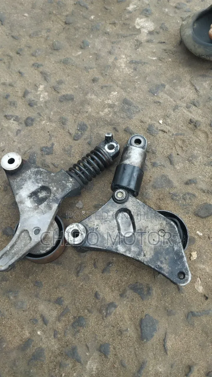 Toyota Engine's and Gear Box