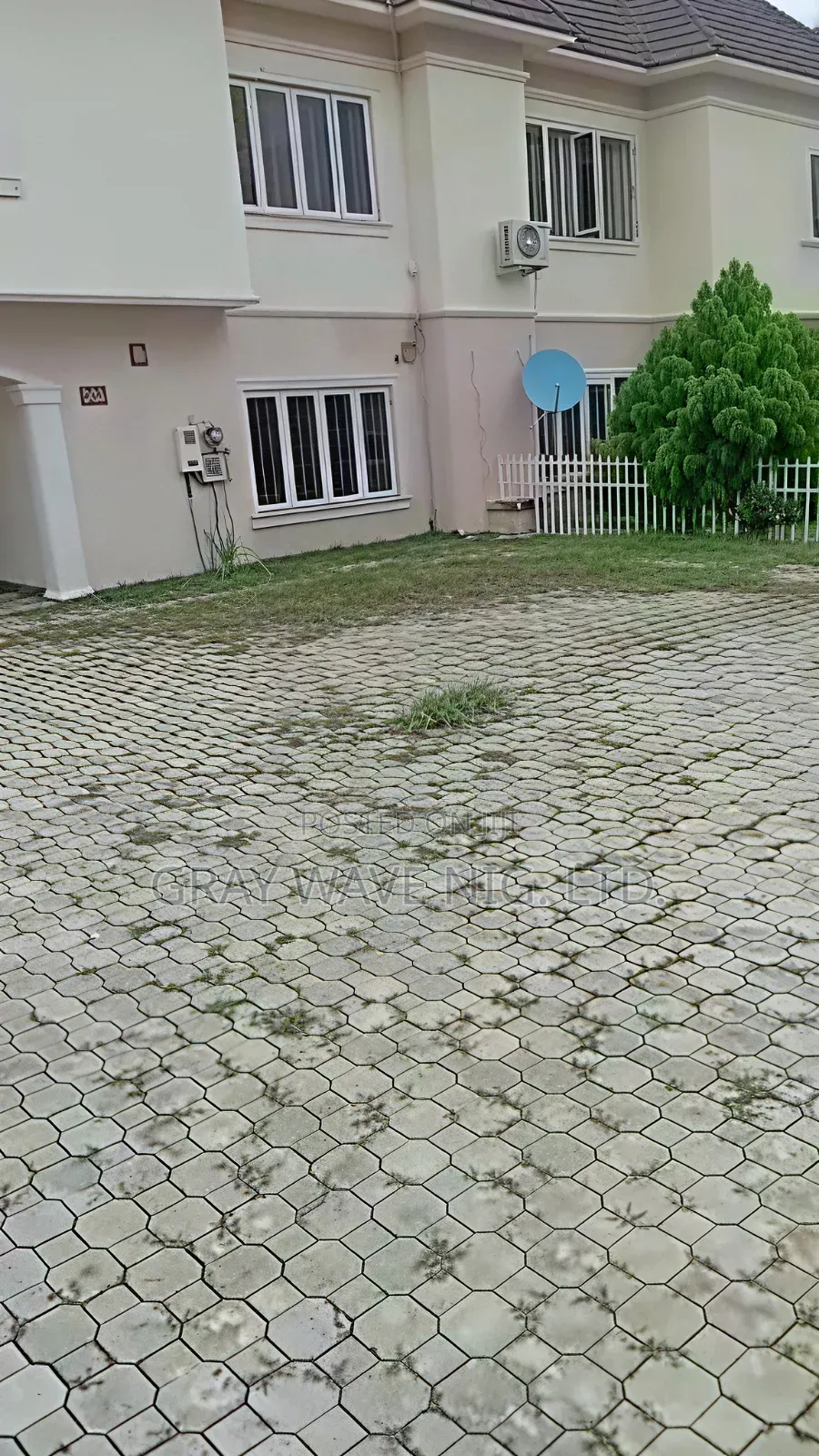 3bdrm Duplex in River Park, Sabon Lugbe for sale