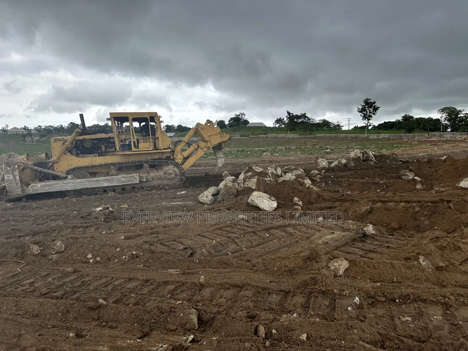Access Gate Estate Apo Wasa