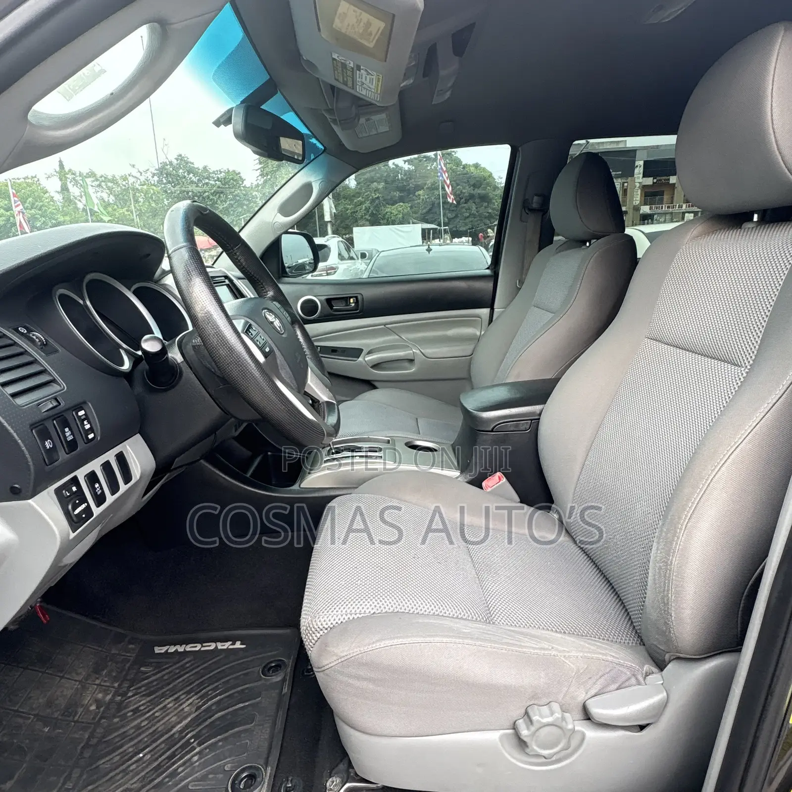 Toyota Tacoma 2013 Gray