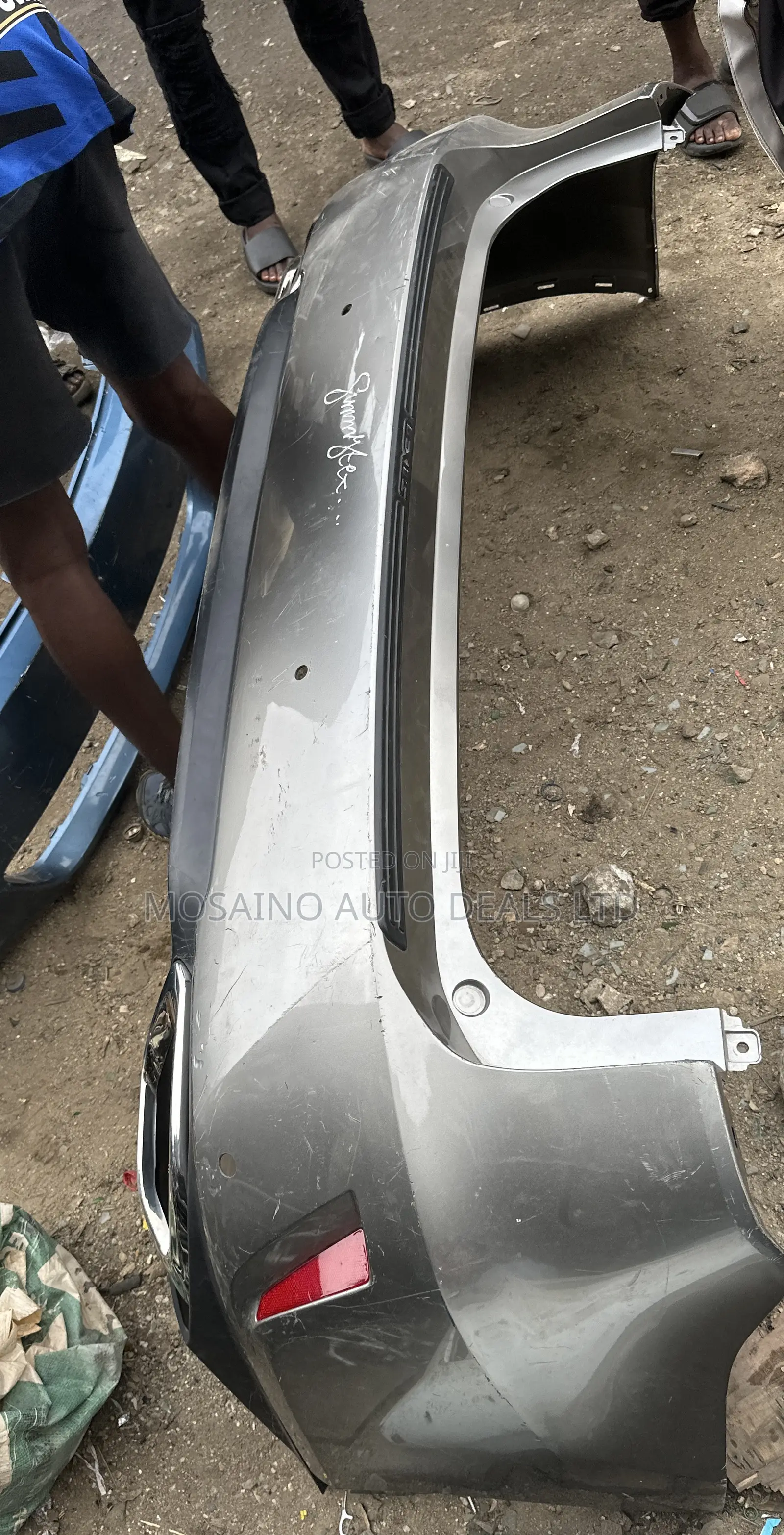 Complete Back Bumper Rx350 2018
