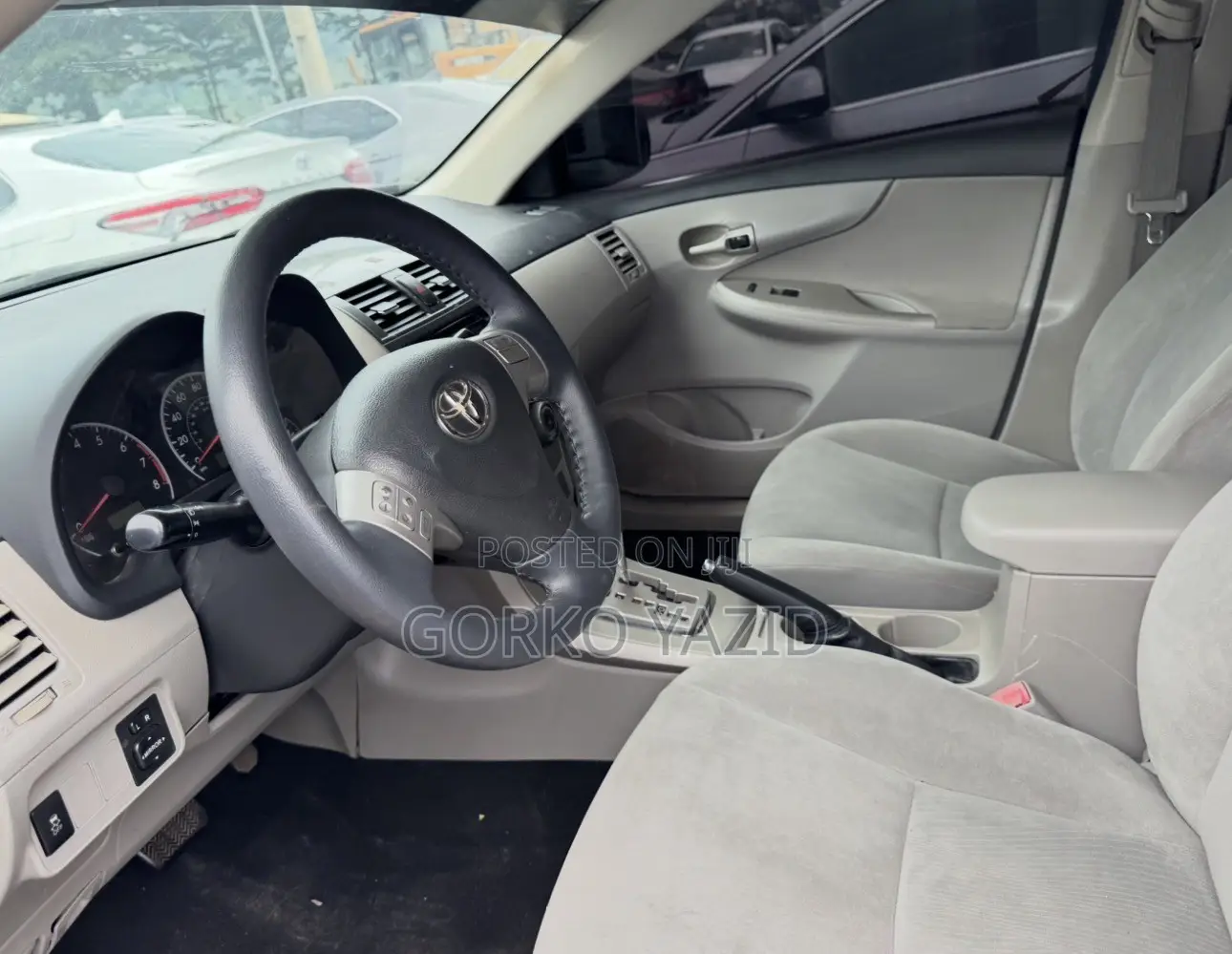 Toyota Corolla Base 4dr Sedan (1.8L 4cyl 5M) 2011 Blue