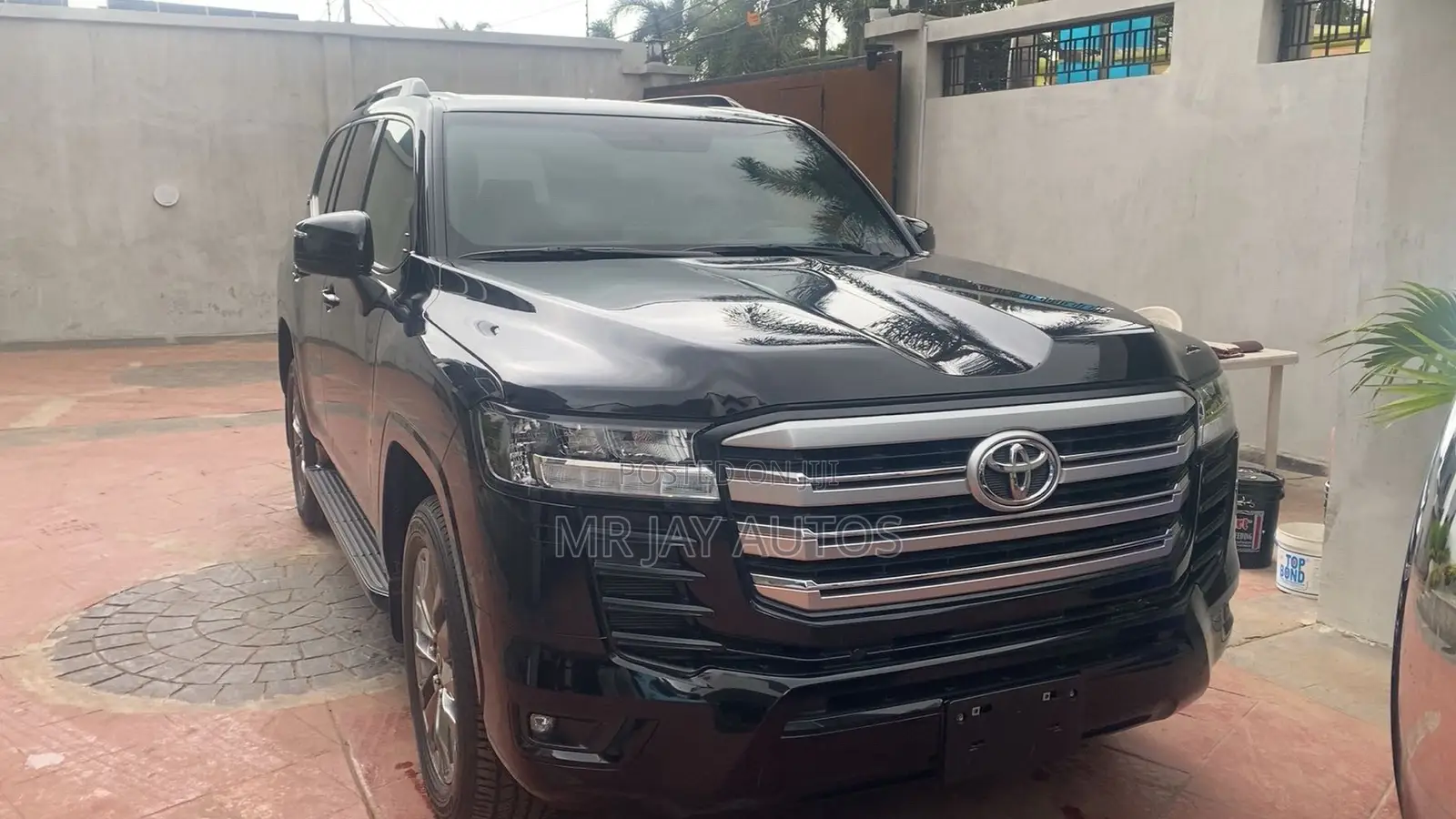 Toyota Land Cruiser 2022 Black