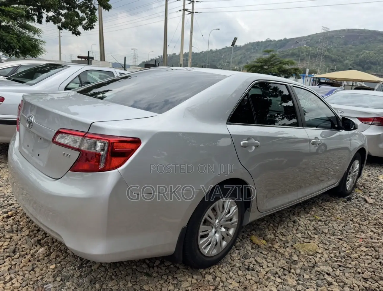 Toyota Camry LE 4dr Sedan (2.5L 4cyl 6A) 2014 Silver