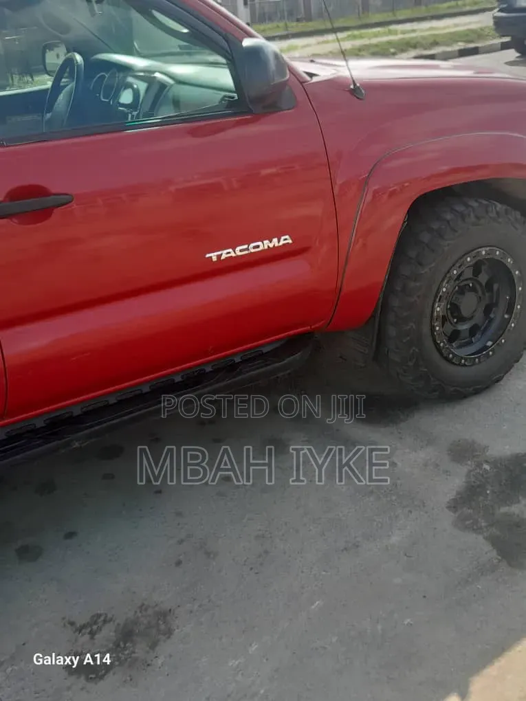 Toyota Tacoma 2007 Red