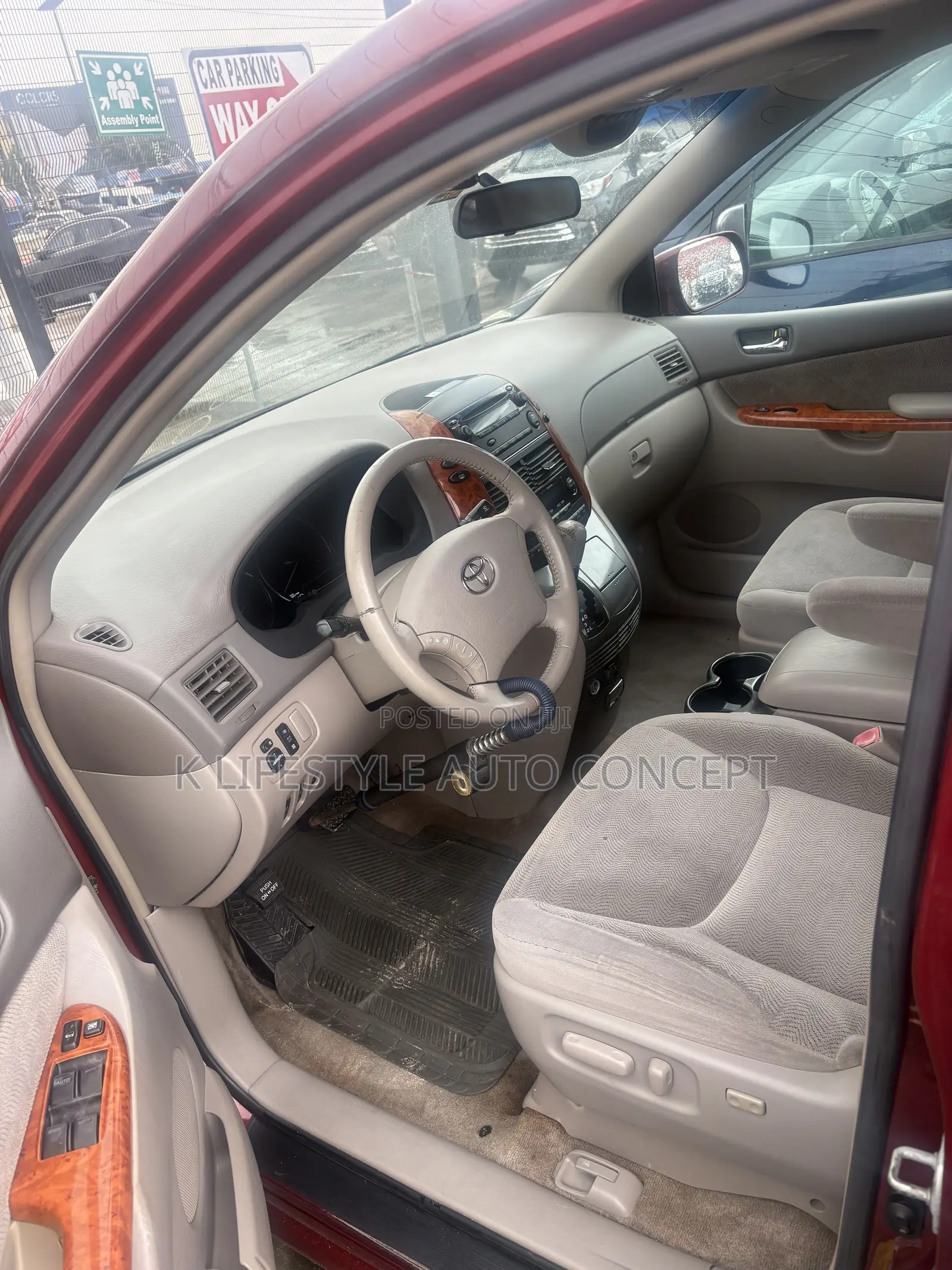 Toyota Sienna XLE AWD 2006 Red