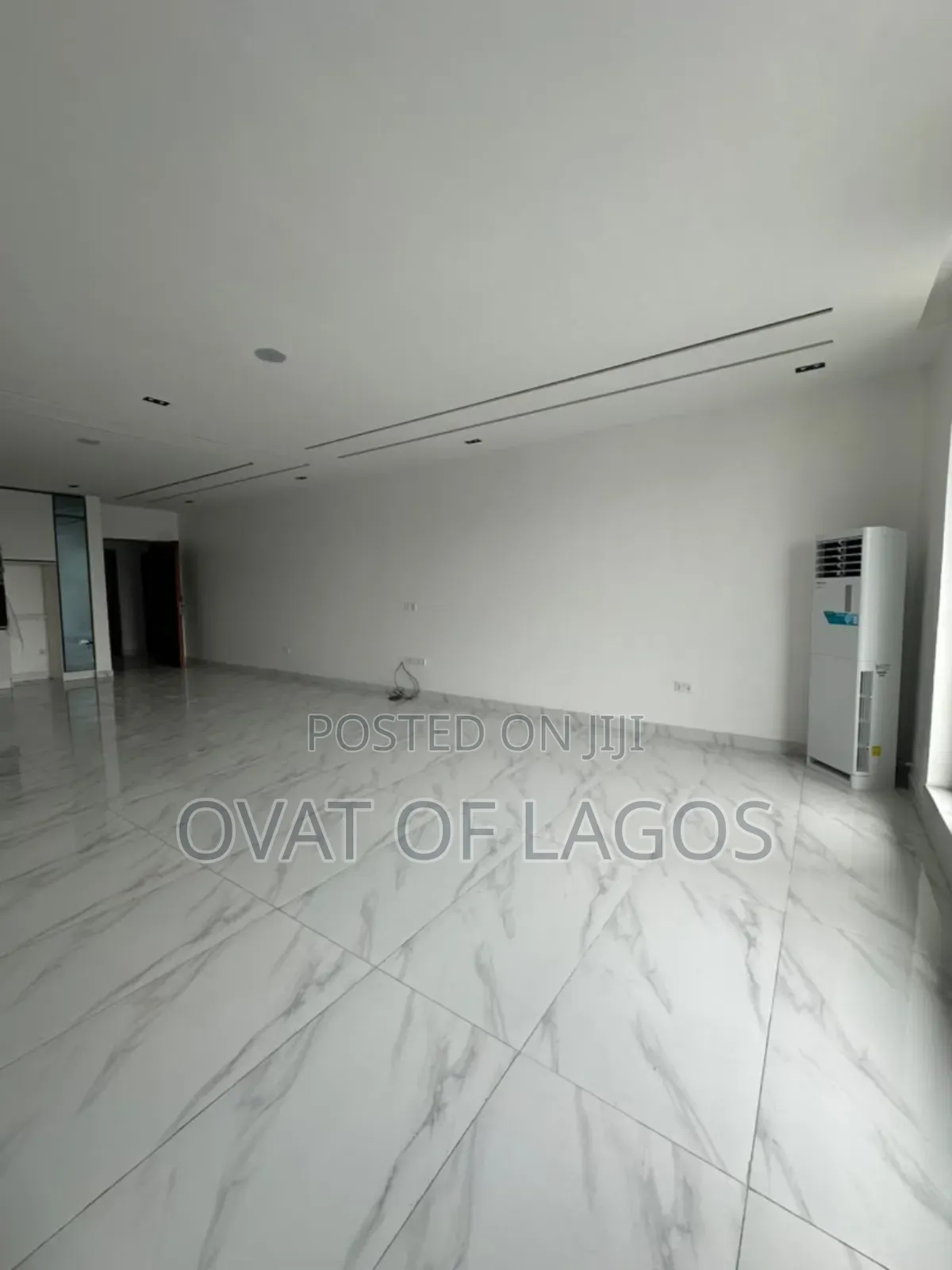 1bdrm Apartment in Lekki Phase 1 for sale