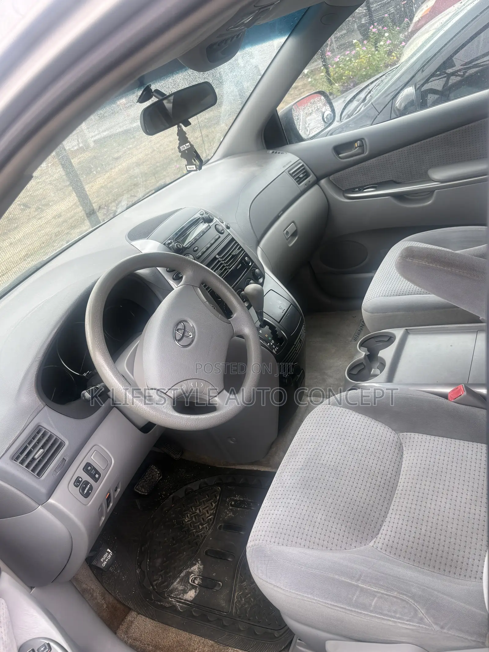 Toyota Sienna LE AWD 2006 Silver