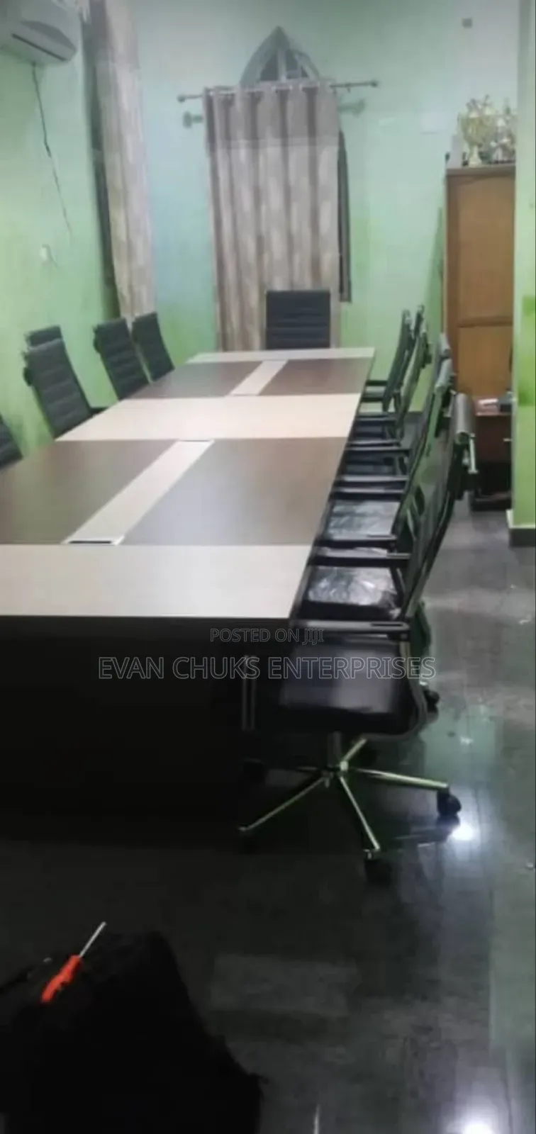 10 Seaters Conference Table and Chairs