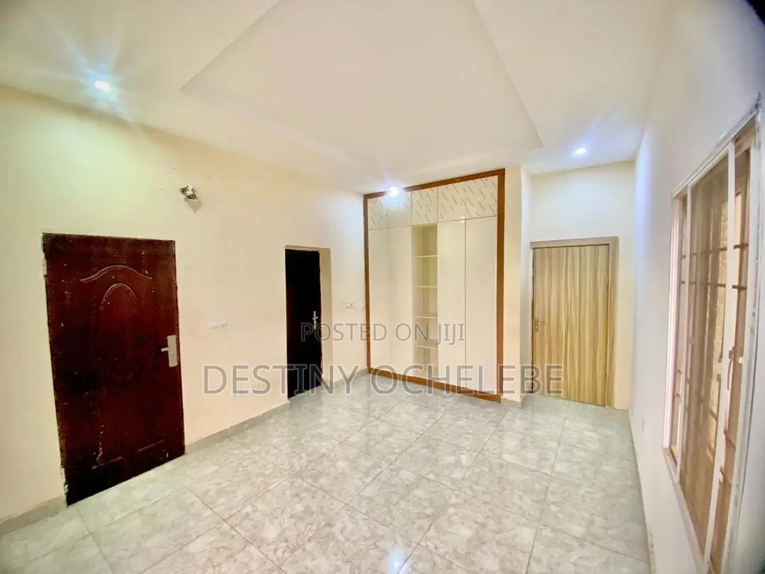 4bdrm Duplex in Guzape for sale