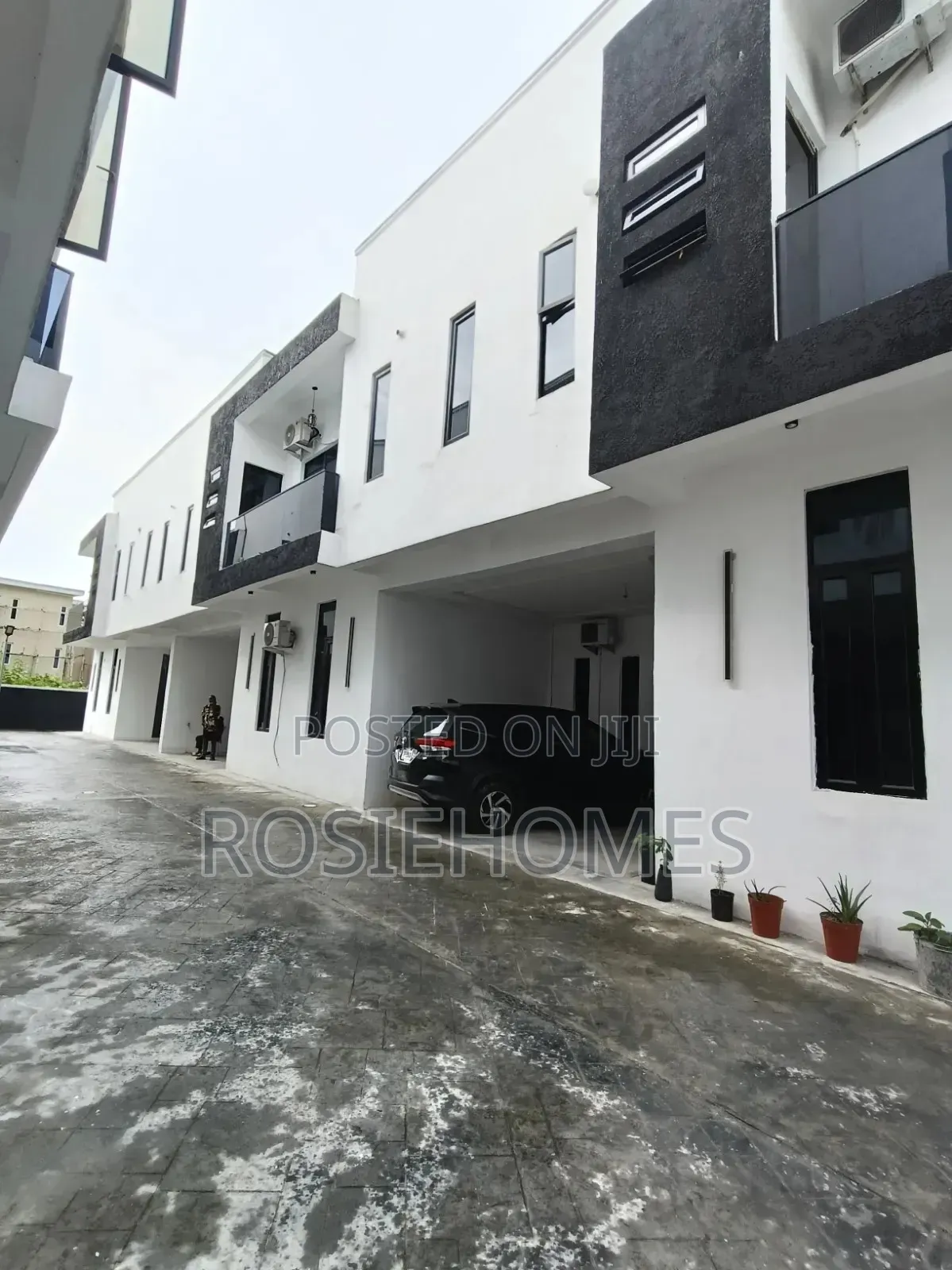 3bdrm Duplex in Metro Estate, Sangotedo for rent