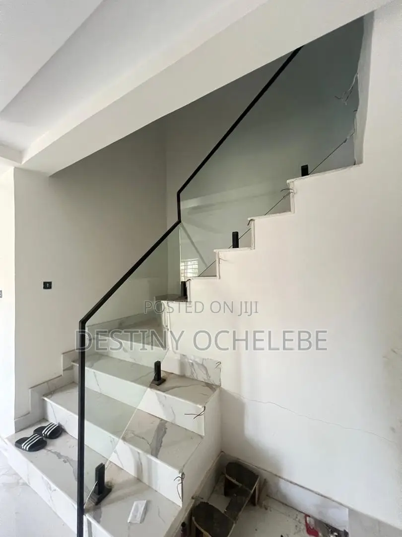 5bdrm Duplex in Guzape for rent