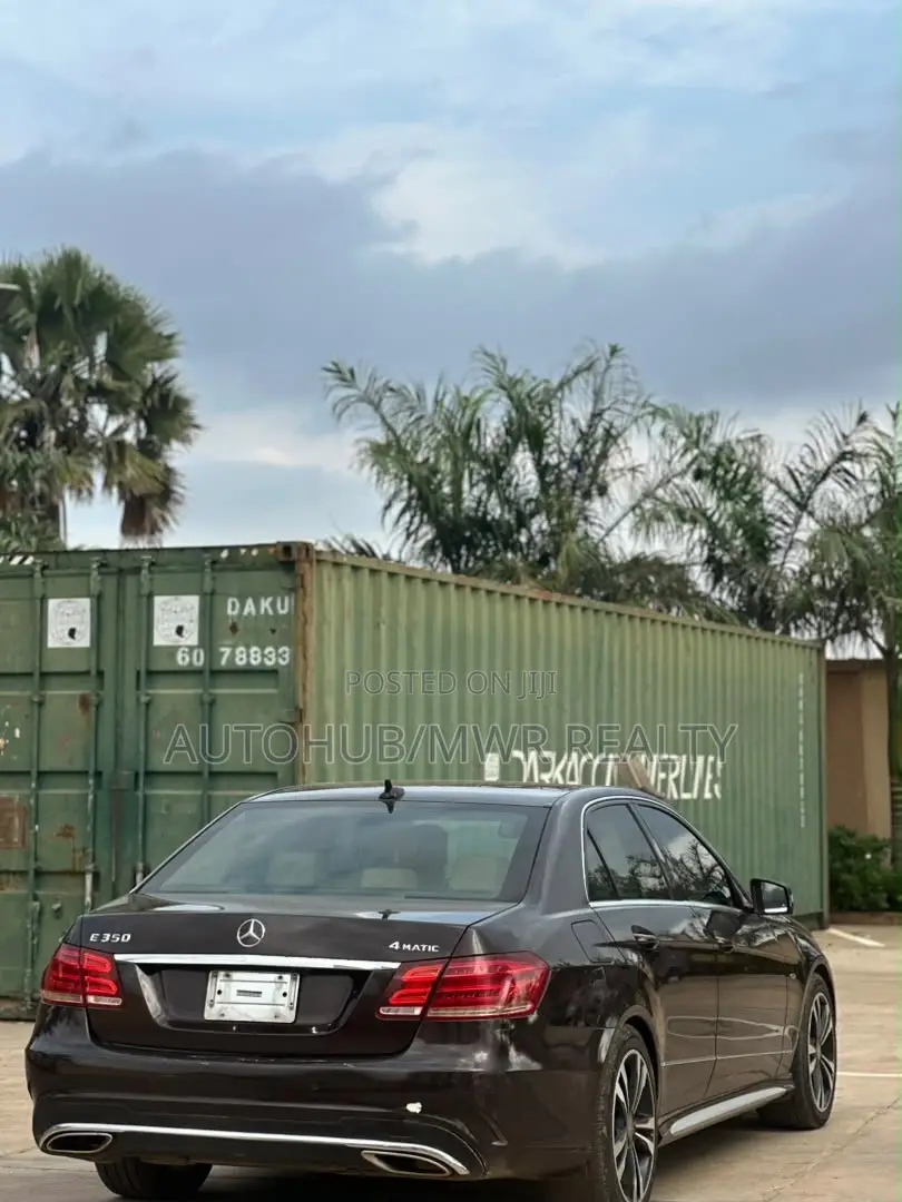 Mercedes-Benz E350 2013 Black