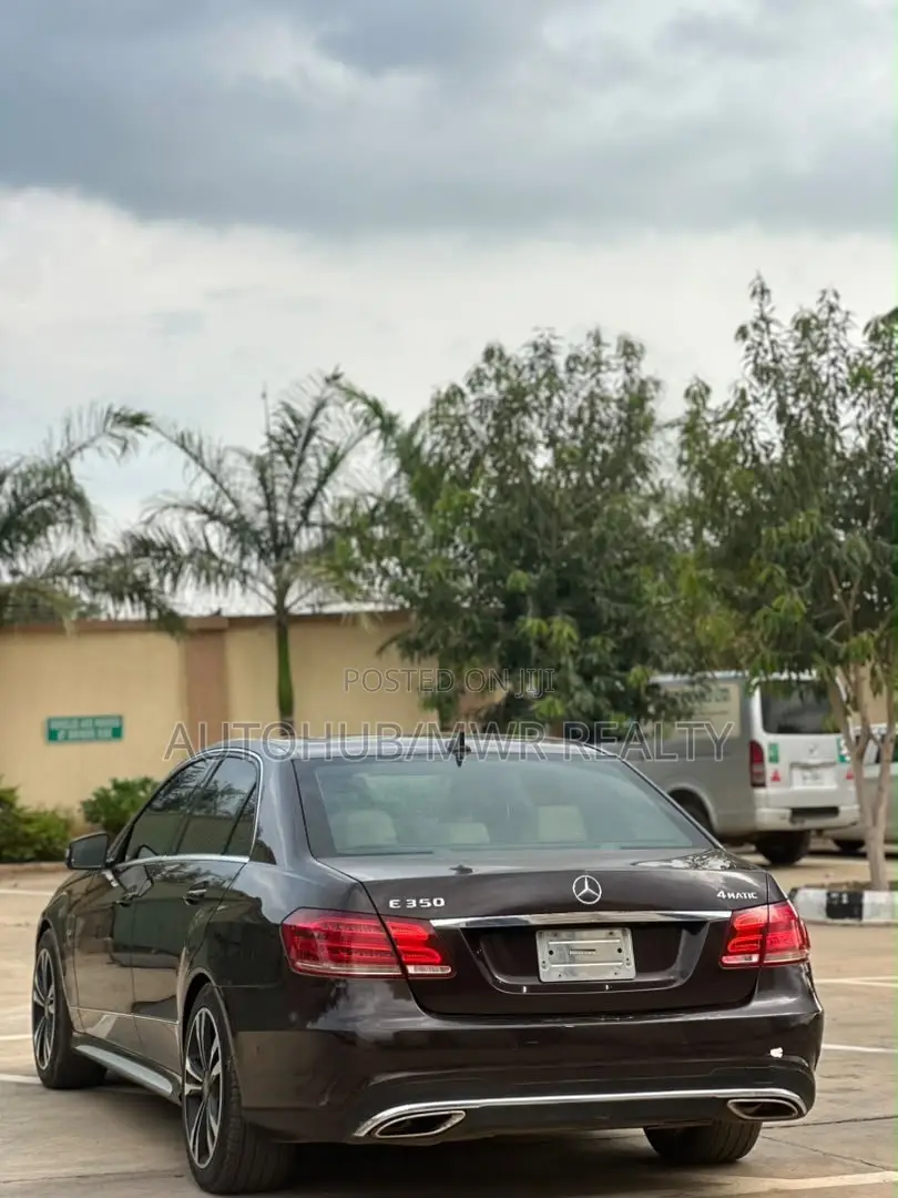 Mercedes-Benz E350 2013 Black