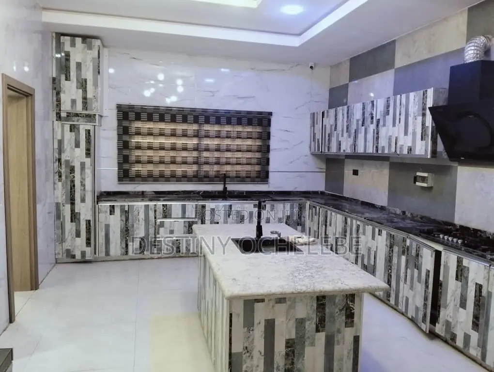 3bdrm Duplex in Aco Estate Life Camp for rent