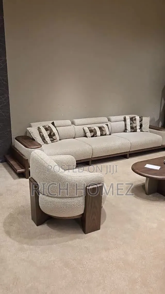 Luxury Comfy Chairs