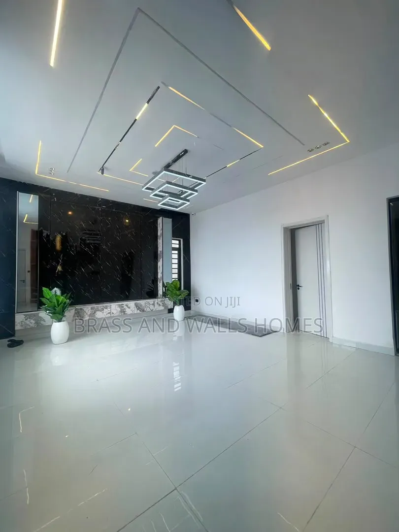 Furnished 4bdrm Duplex in Sangotedo for sale