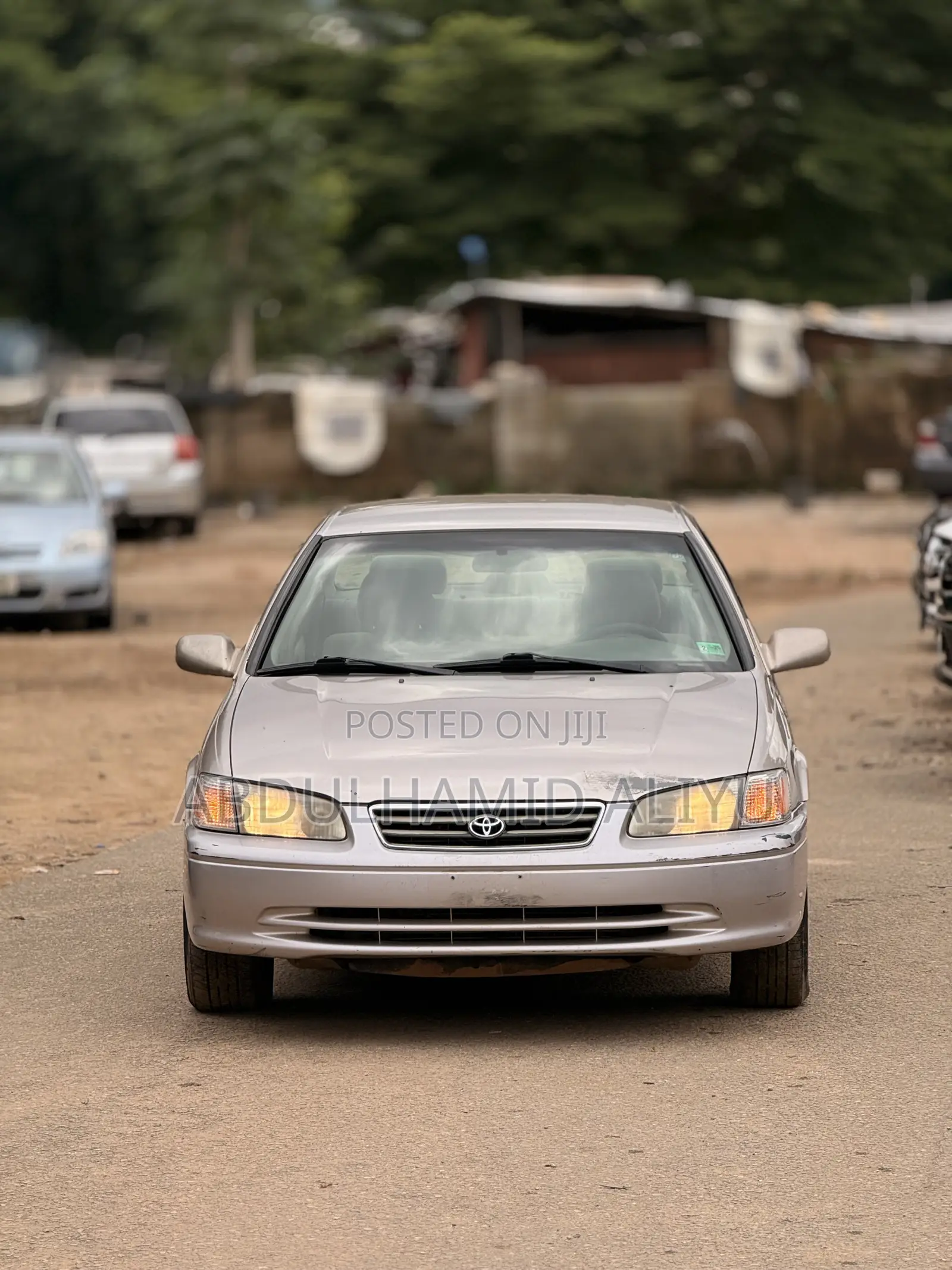 Toyota Camry LE 4dr Sedan (2.2L 4cyl 4A) 2001 Gold