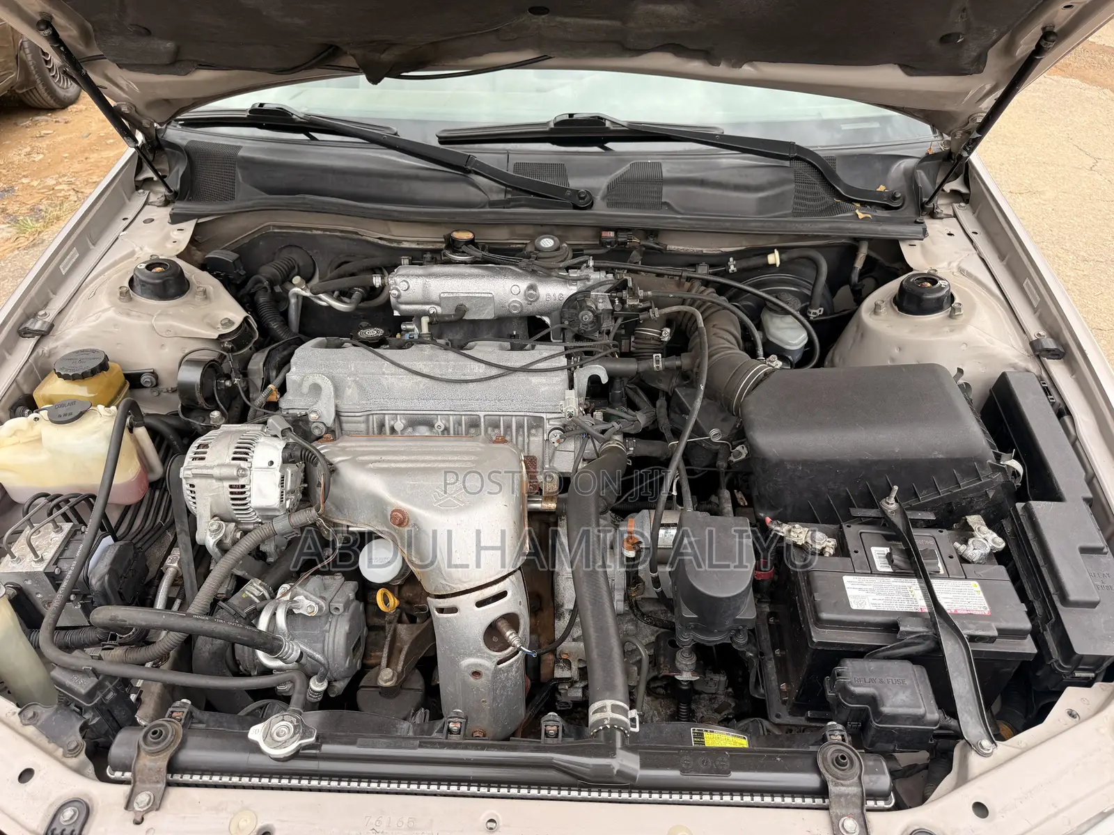 Toyota Camry LE 4dr Sedan (2.2L 4cyl 4A) 2001 Gold