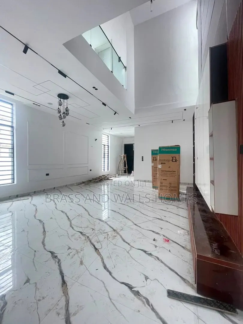 Furnished 5bdrm Duplex in Sangotedo for sale