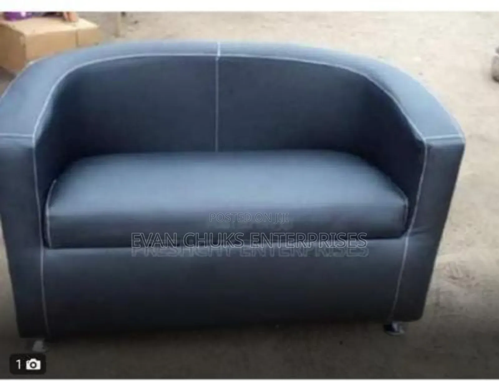 3 Seaters Bucket Chair