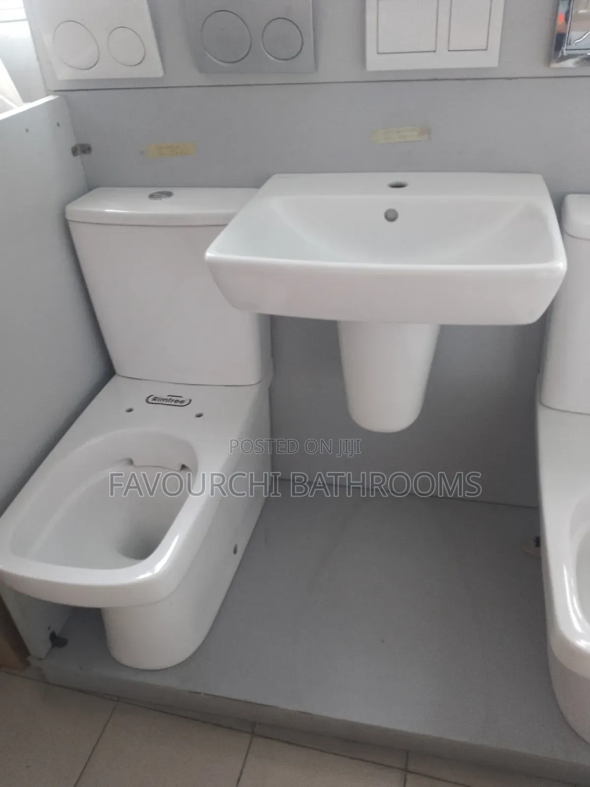 Geberit Back to Wall Close Couple WC