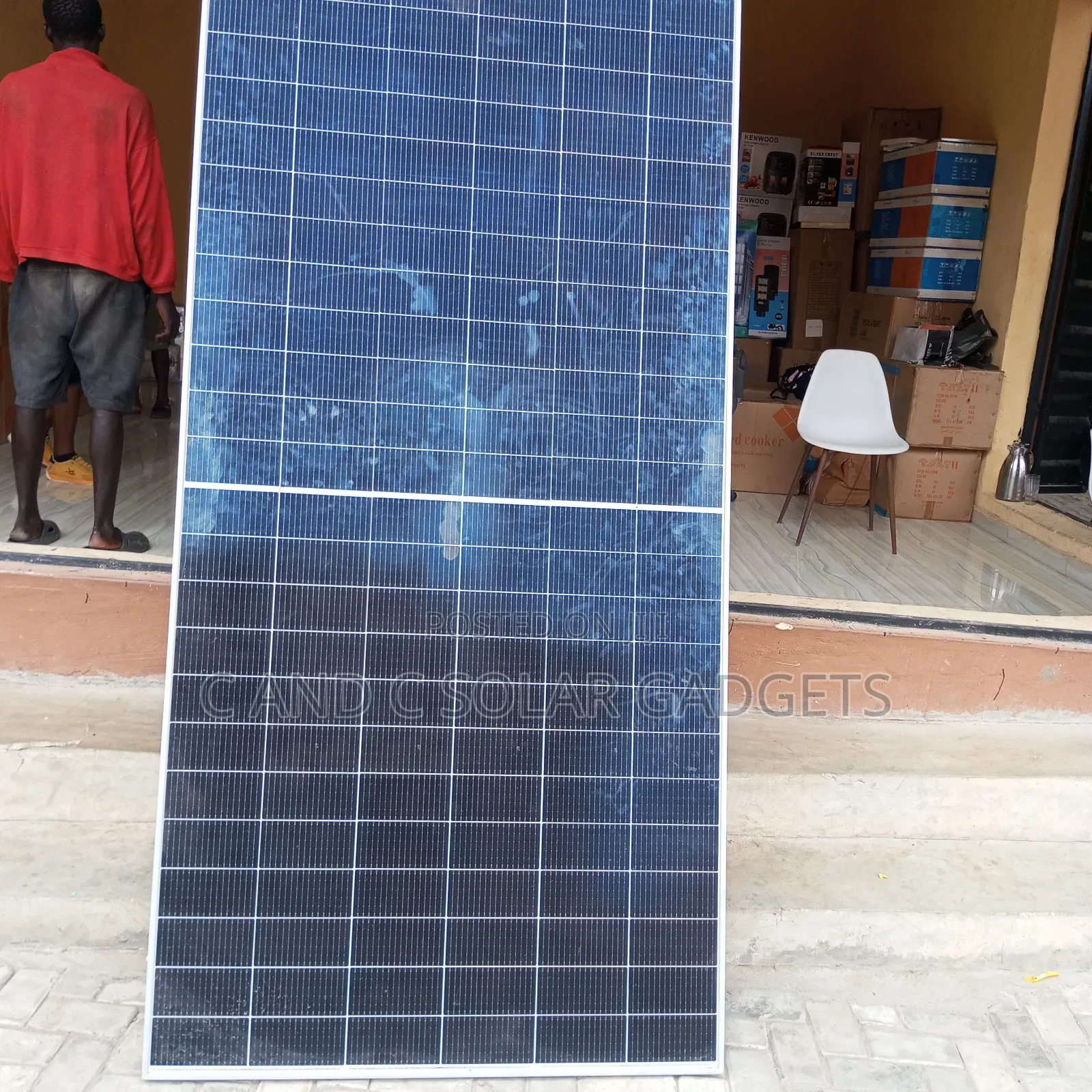 650 Watts Jinko Solar Panel Bifacial