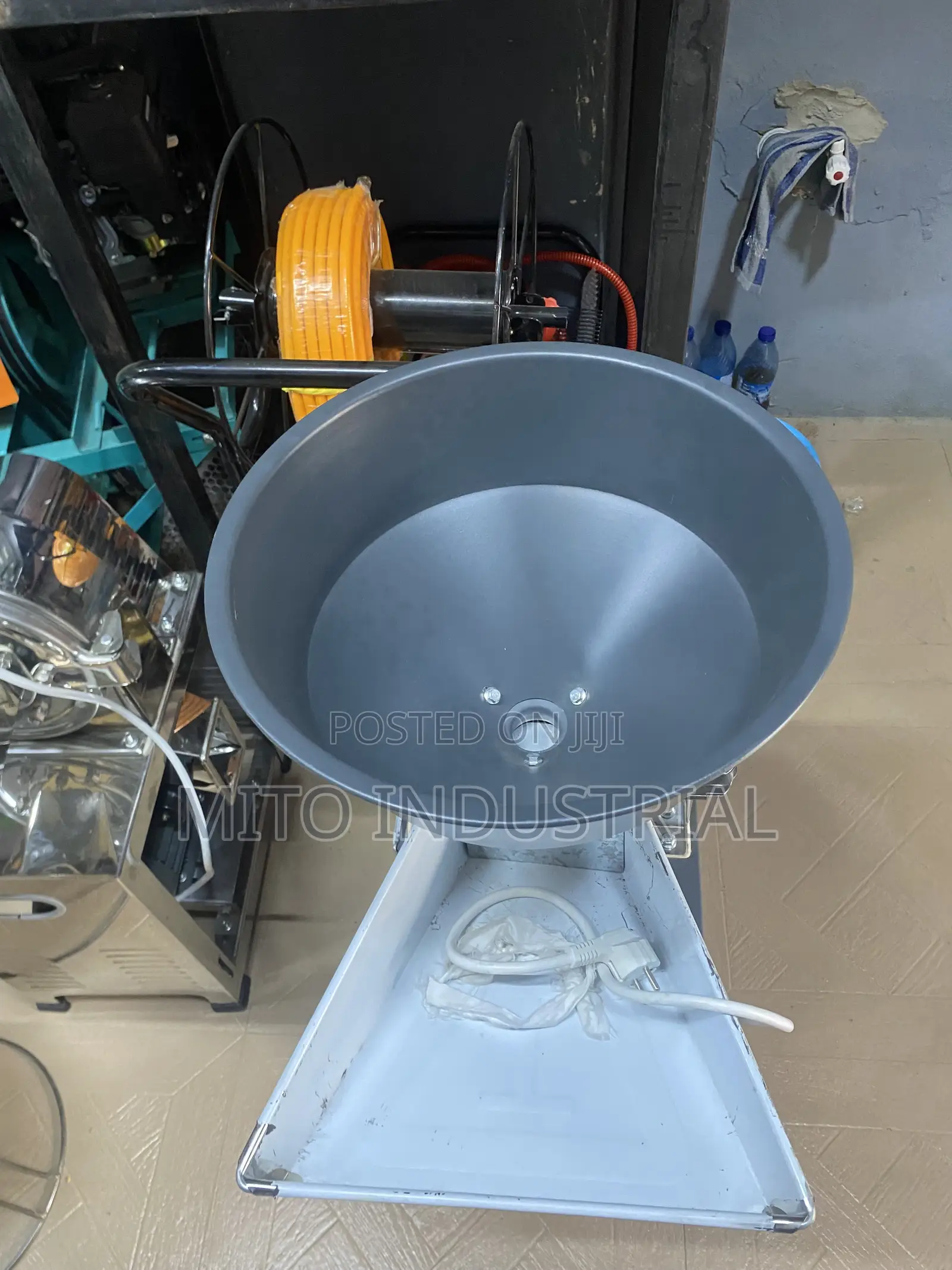 Jing Pin Stainless Steel Electric Grain Grinder/Disc Mill