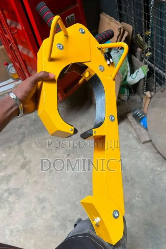 Heavy-Duty Automotive Wheel Clamp Lock