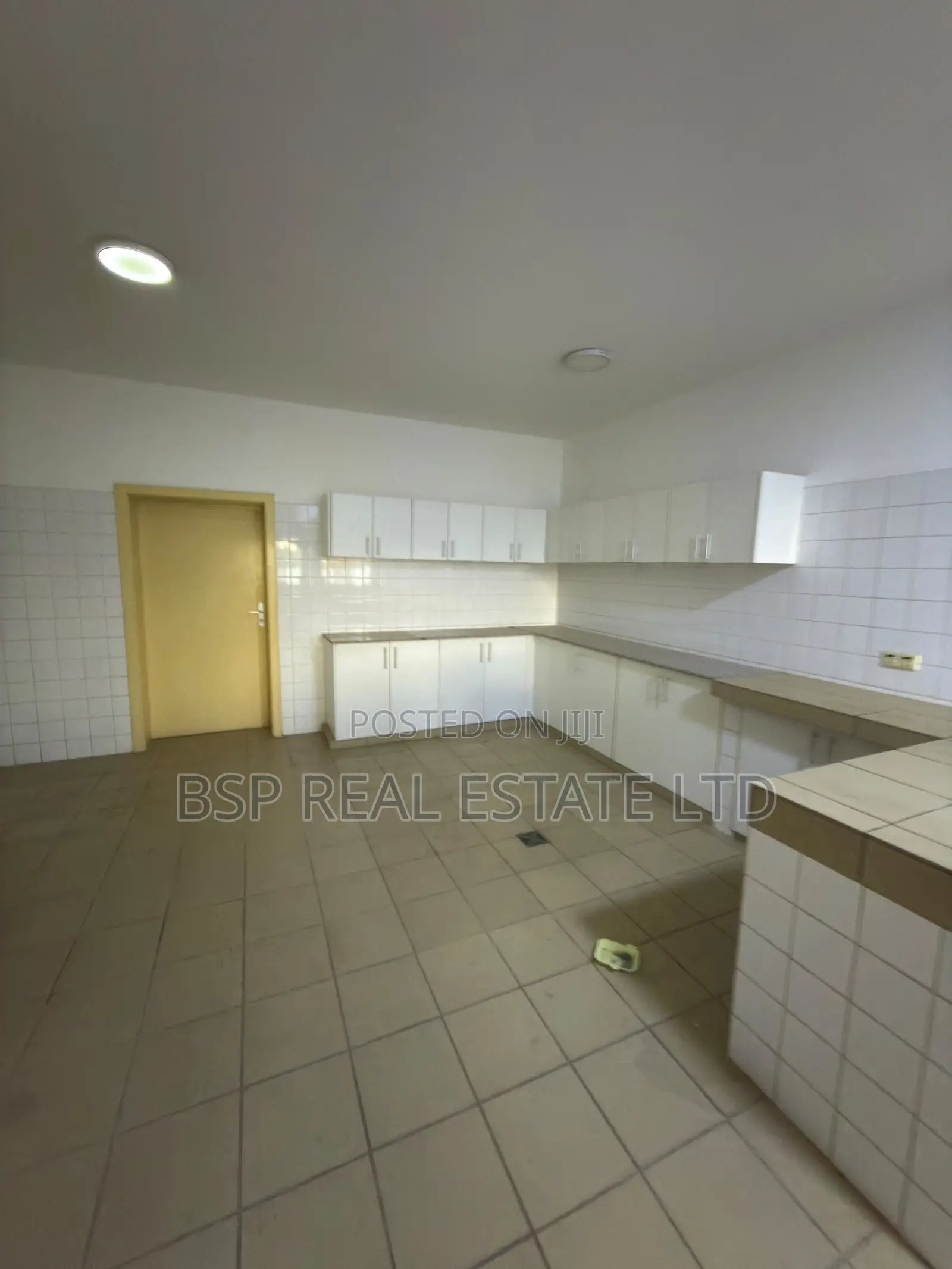 9bdrm Duplex in Maitama for rent