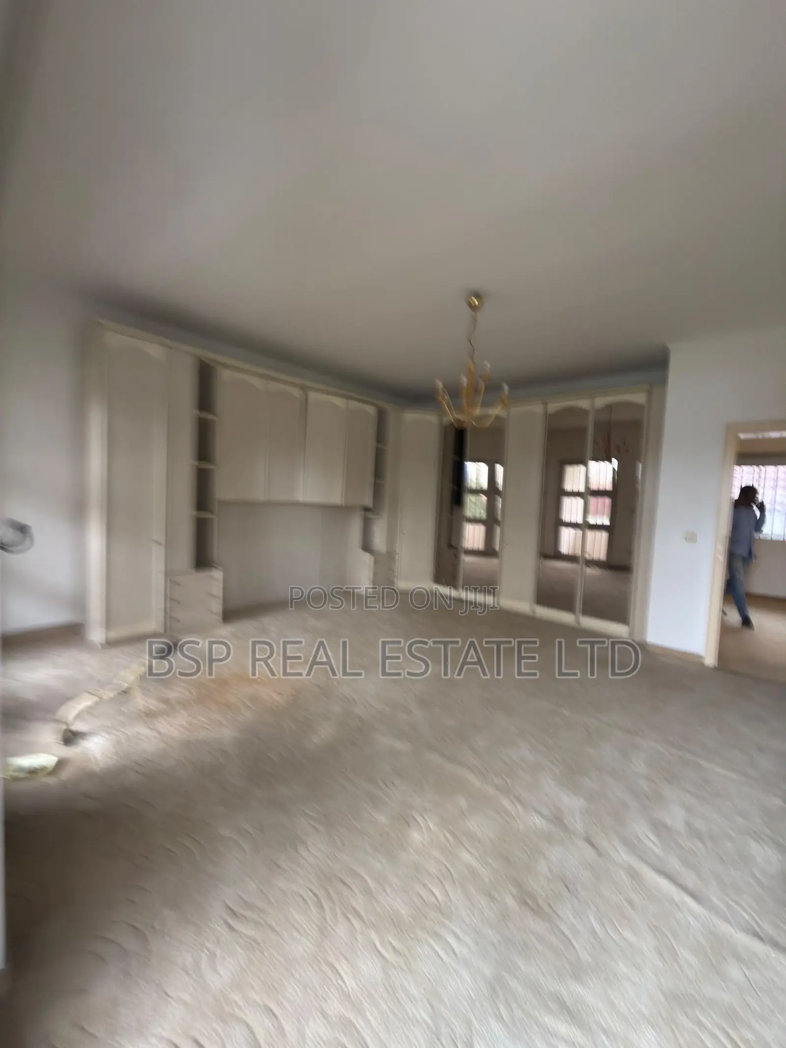 9bdrm Duplex in Maitama for rent