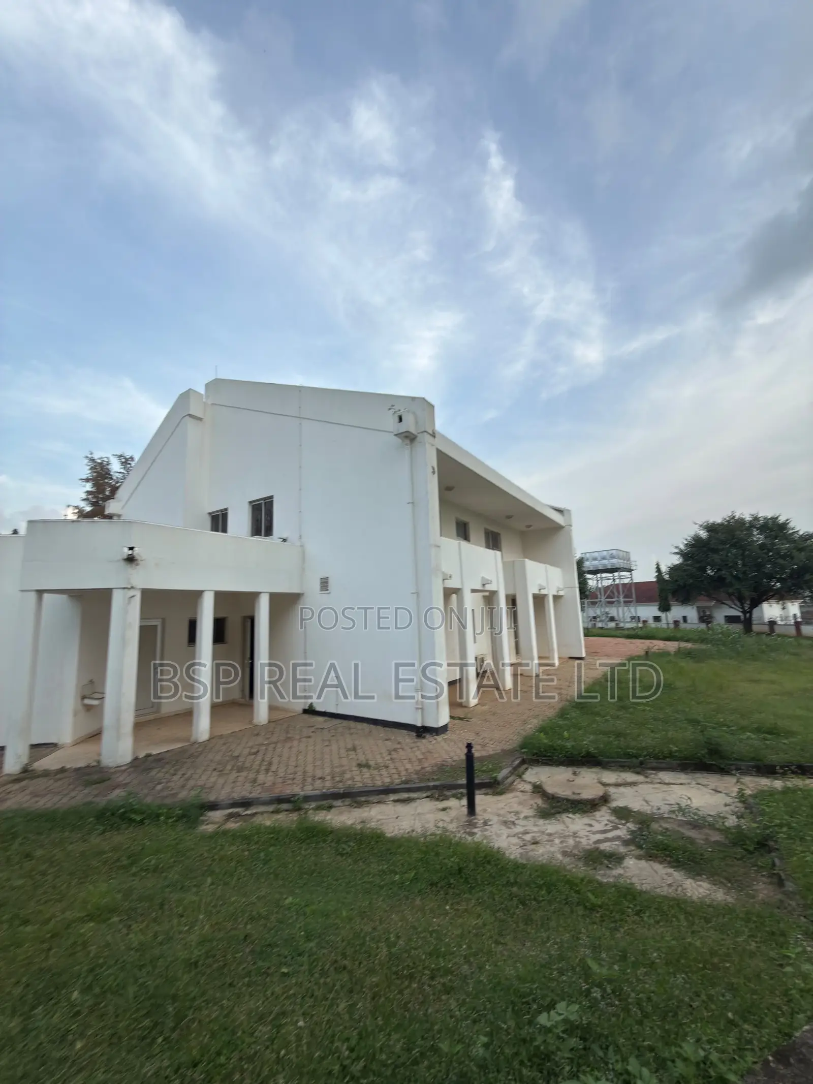 9bdrm Duplex in Maitama for rent