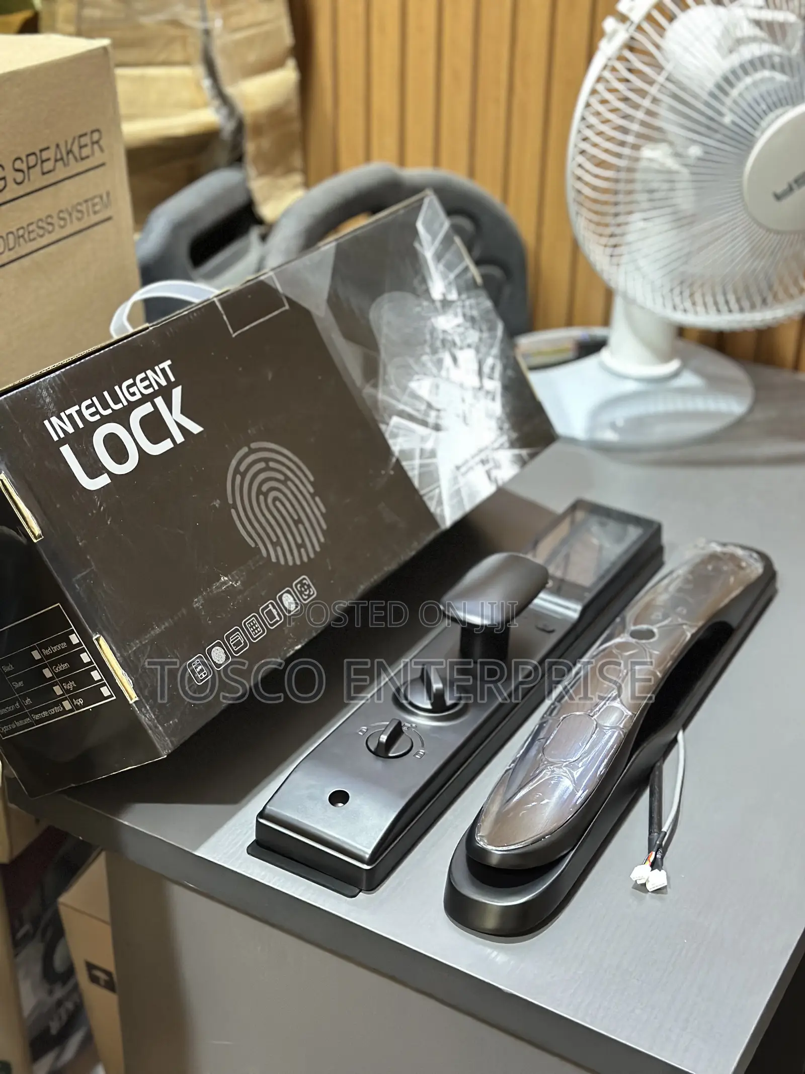 Digital Smart Door Lock, Fingerprint, Wi-Fi App, RFID